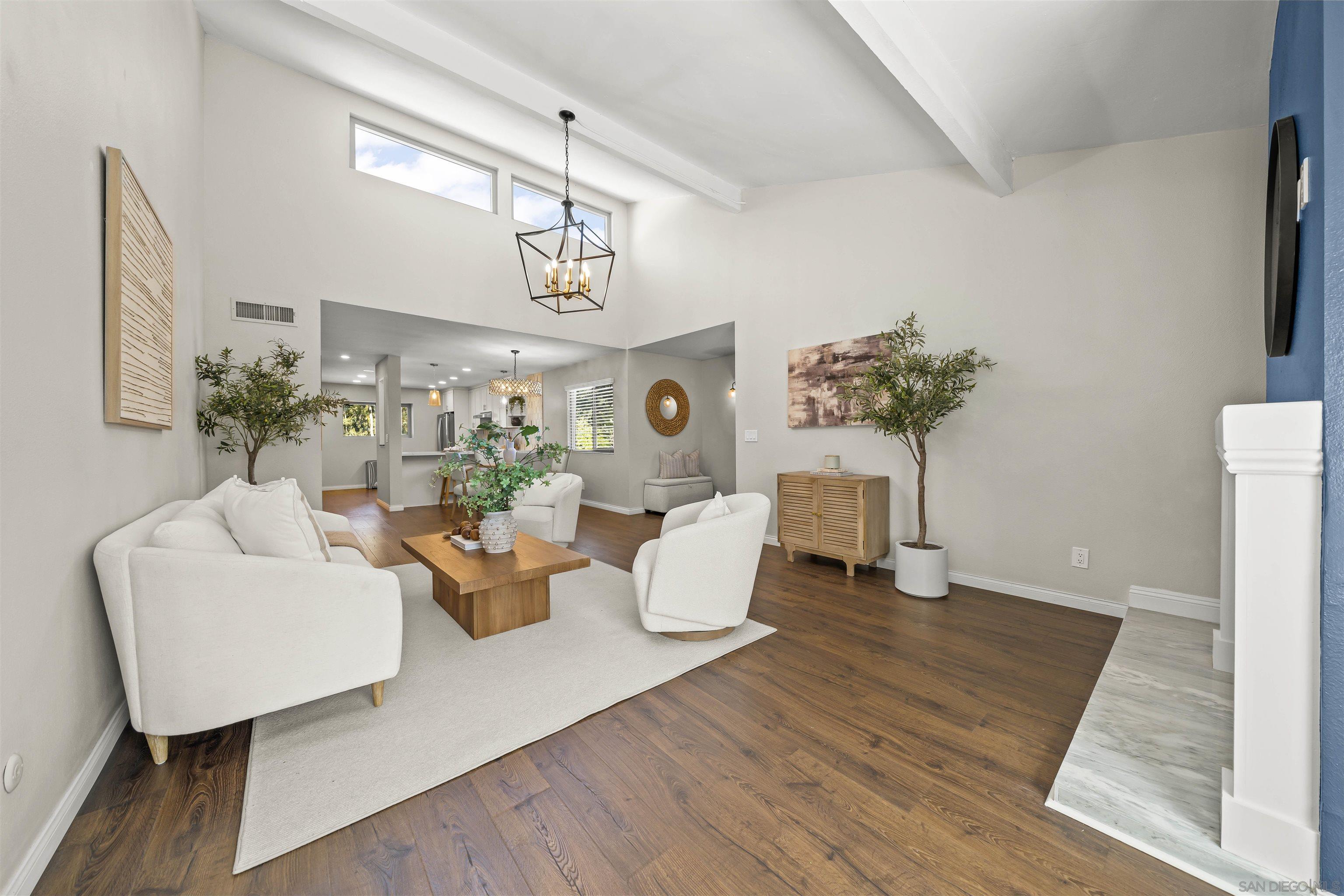 Detail Gallery Image 9 of 51 For 6363  Rancho Mission Rd  #8,  San Diego,  CA 92108 - 2 Beds | 2 Baths