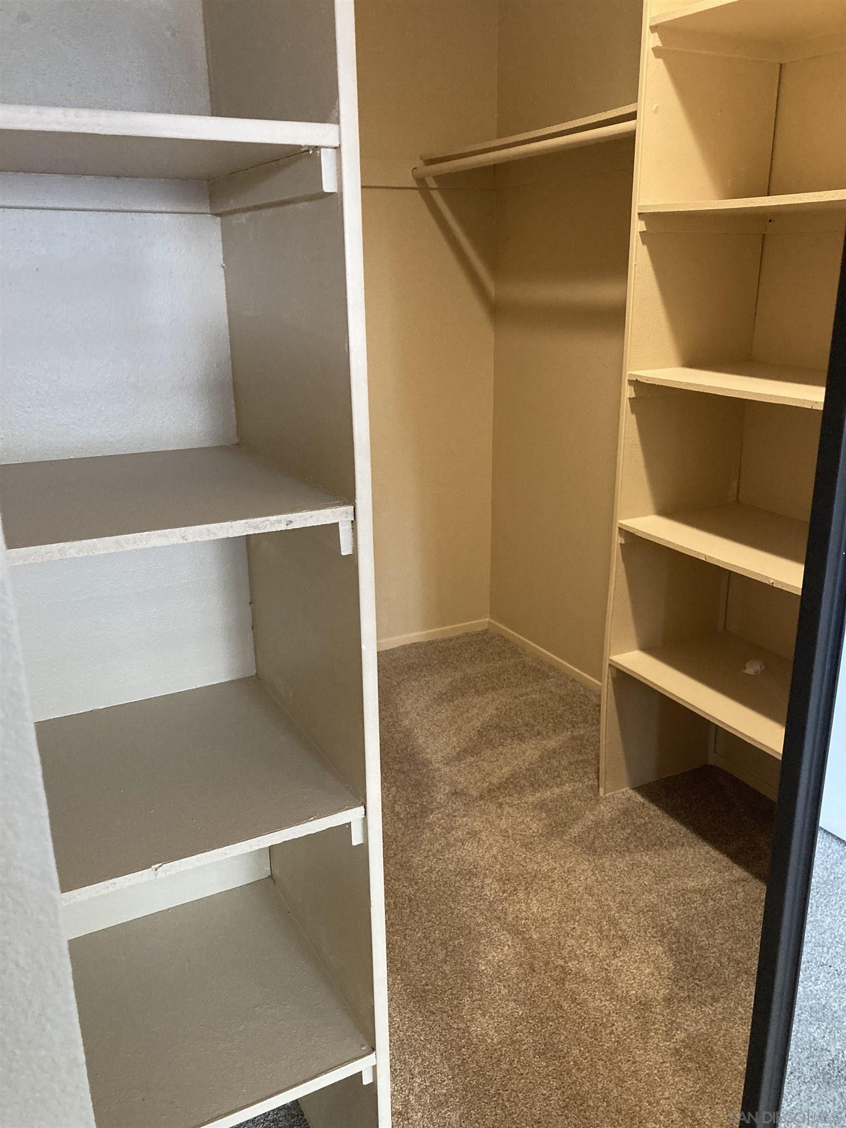 Detail Gallery Image 11 of 12 For 9414  Twin Trails  204, San Diego,  CA 92129 - 2 Beds | 2 Baths