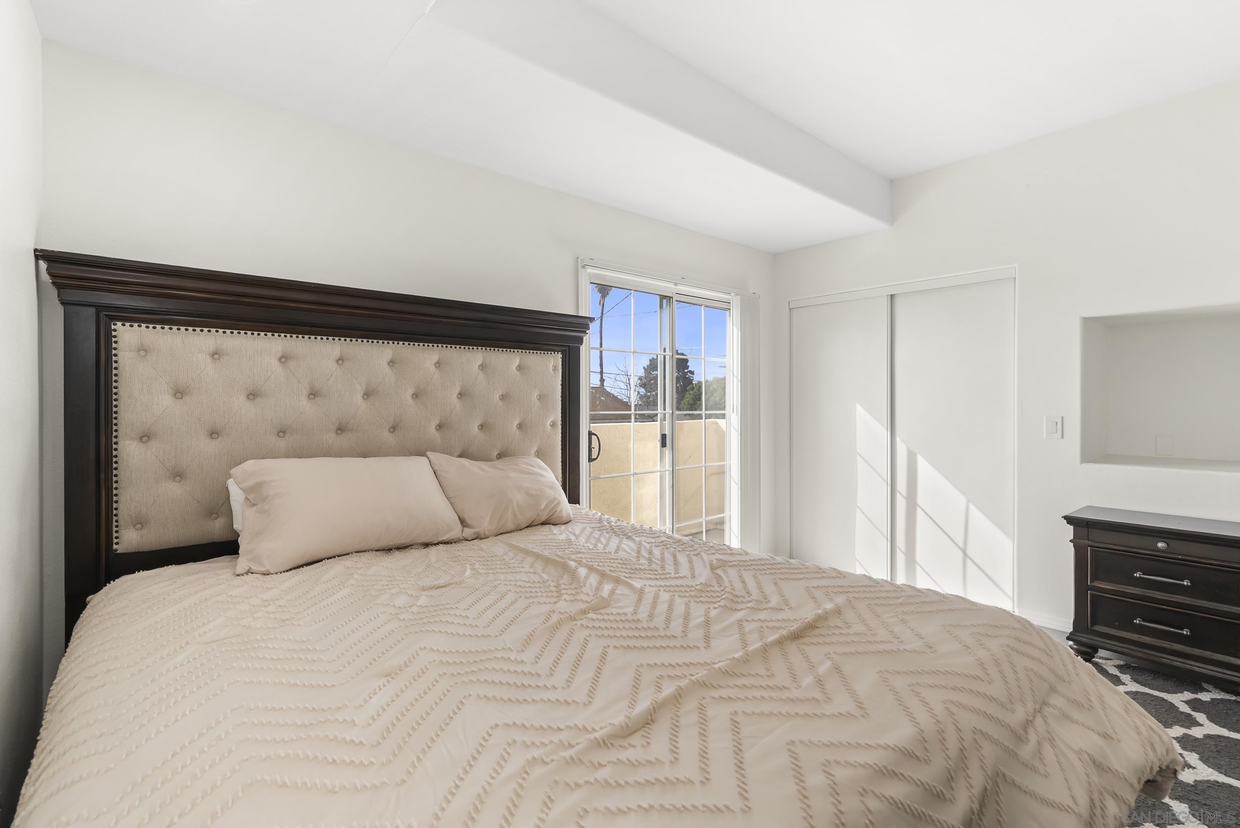 Detail Gallery Image 21 of 35 For 3746  Harding Ave, San Diego,  CA 92113 - 3 Beds | 3 Baths