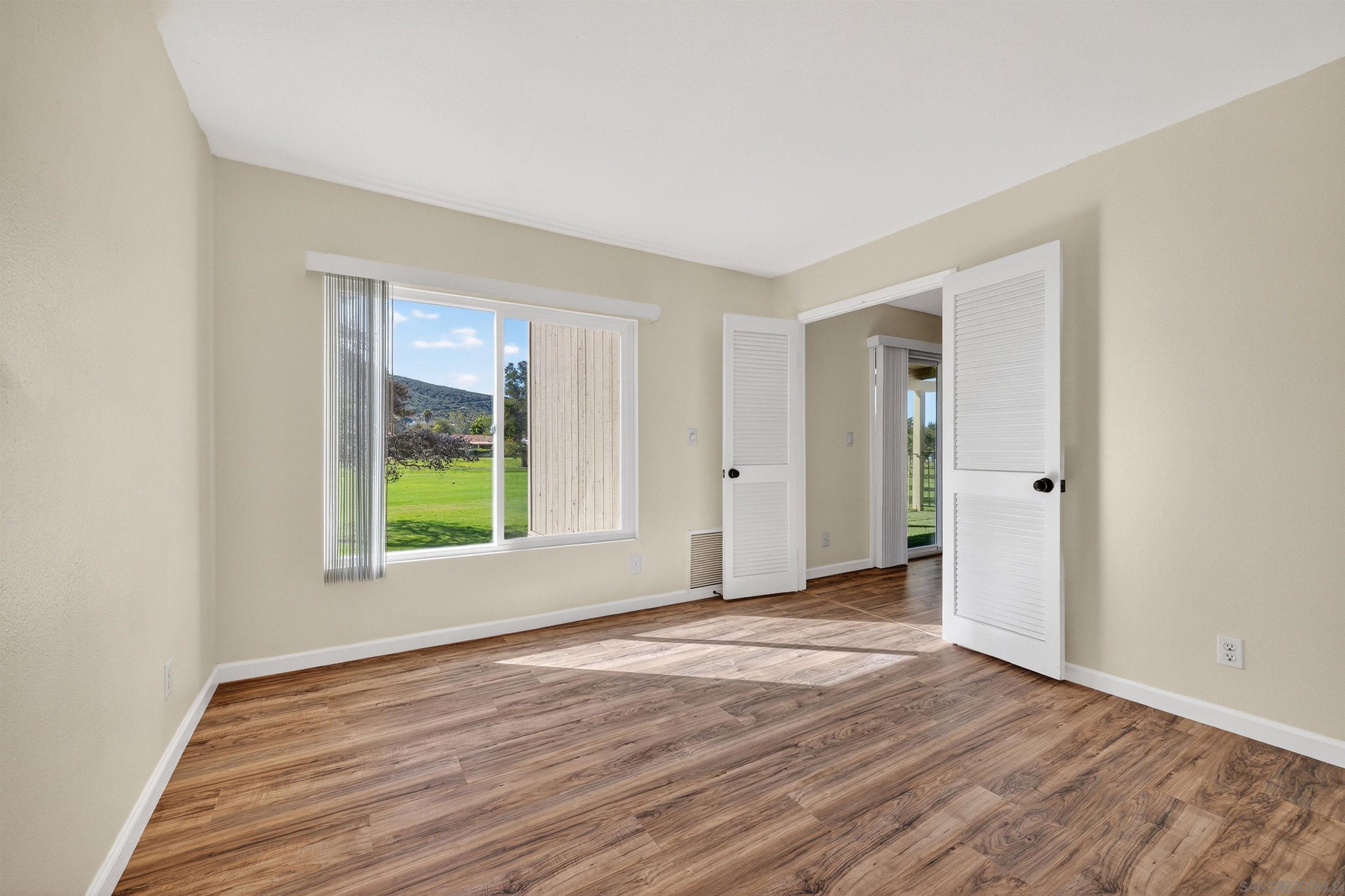 Detail Gallery Image 14 of 33 For 1886  Fairway Circle Dr, San Marcos,  CA 92078 - 3 Beds | 2 Baths