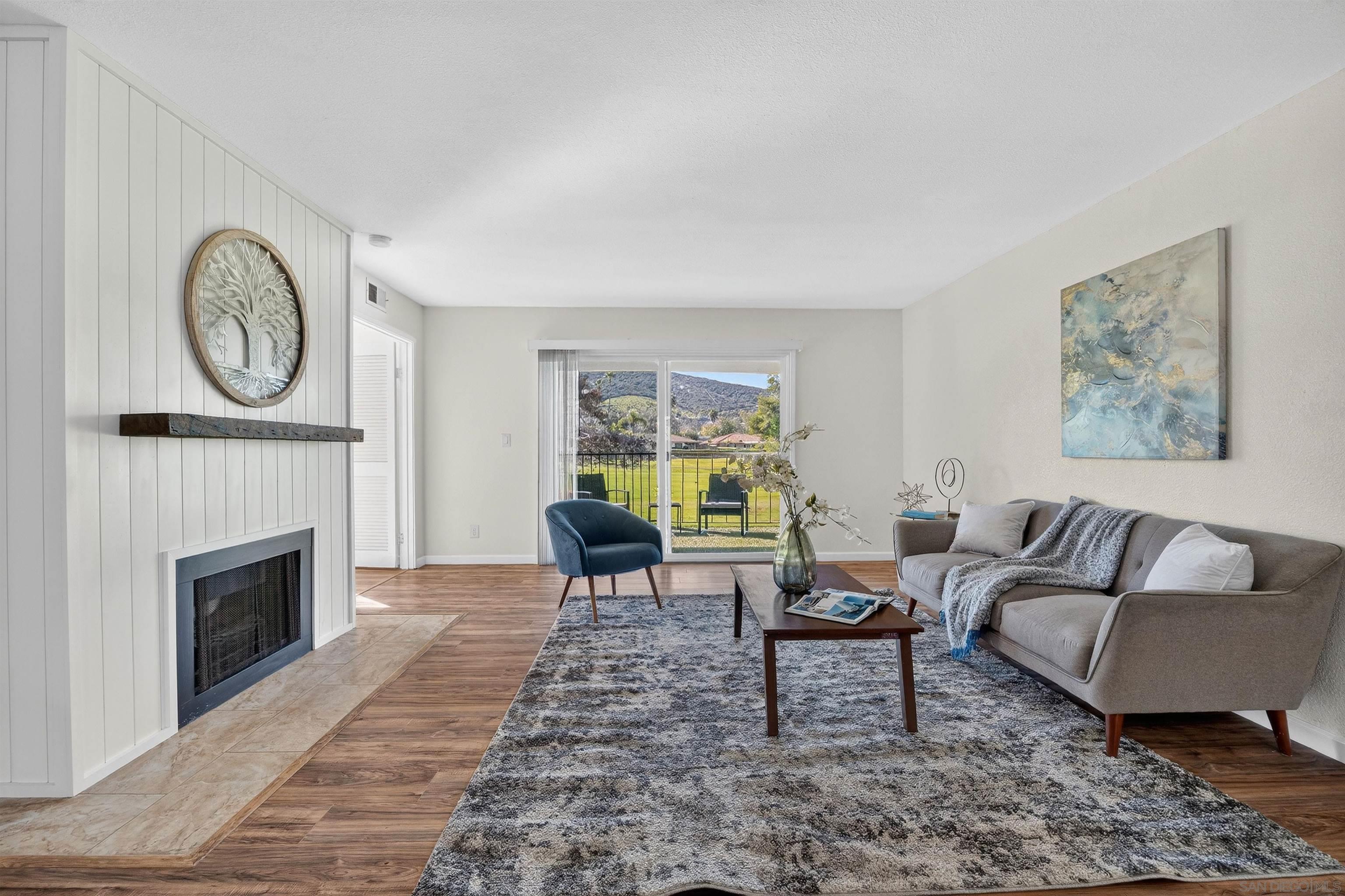 Detail Gallery Image 4 of 33 For 1886  Fairway Circle Dr, San Marcos,  CA 92078 - 3 Beds | 2 Baths