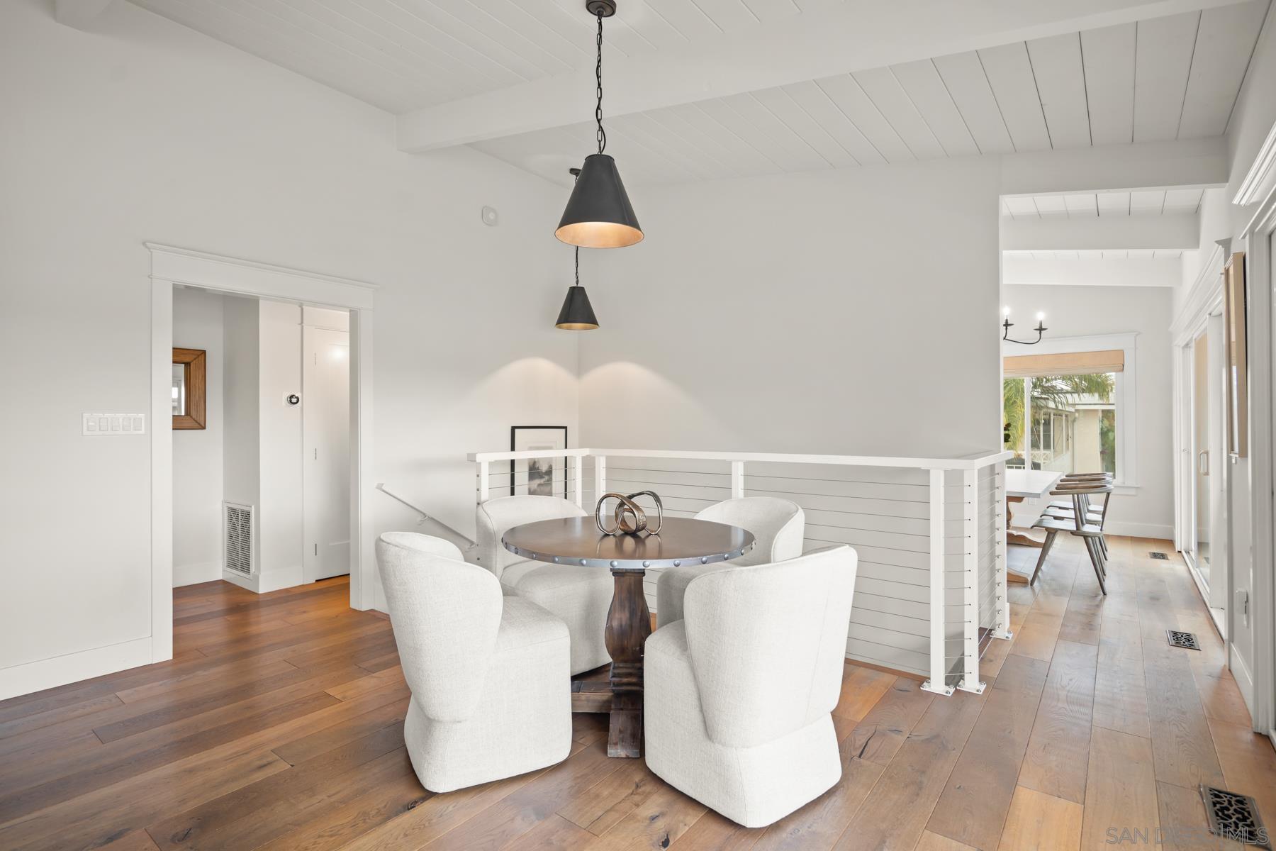 Detail Gallery Image 12 of 38 For 420  1st St, Coronado,  CA 92118 - 3 Beds | 3 Baths