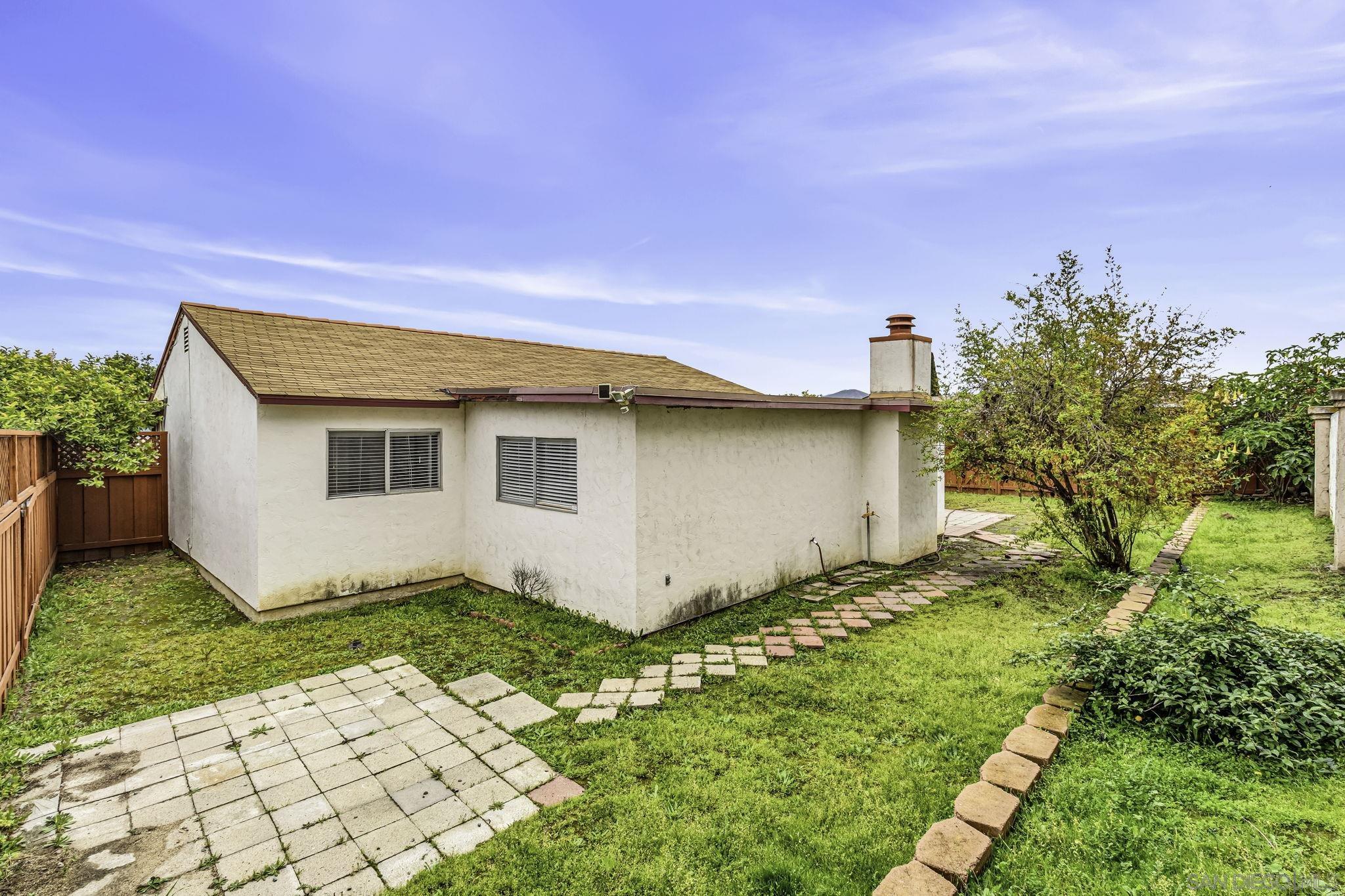 Detail Gallery Image 28 of 31 For 1454  Greycourt Way, San Diego,  CA 92114 - 4 Beds | 2 Baths