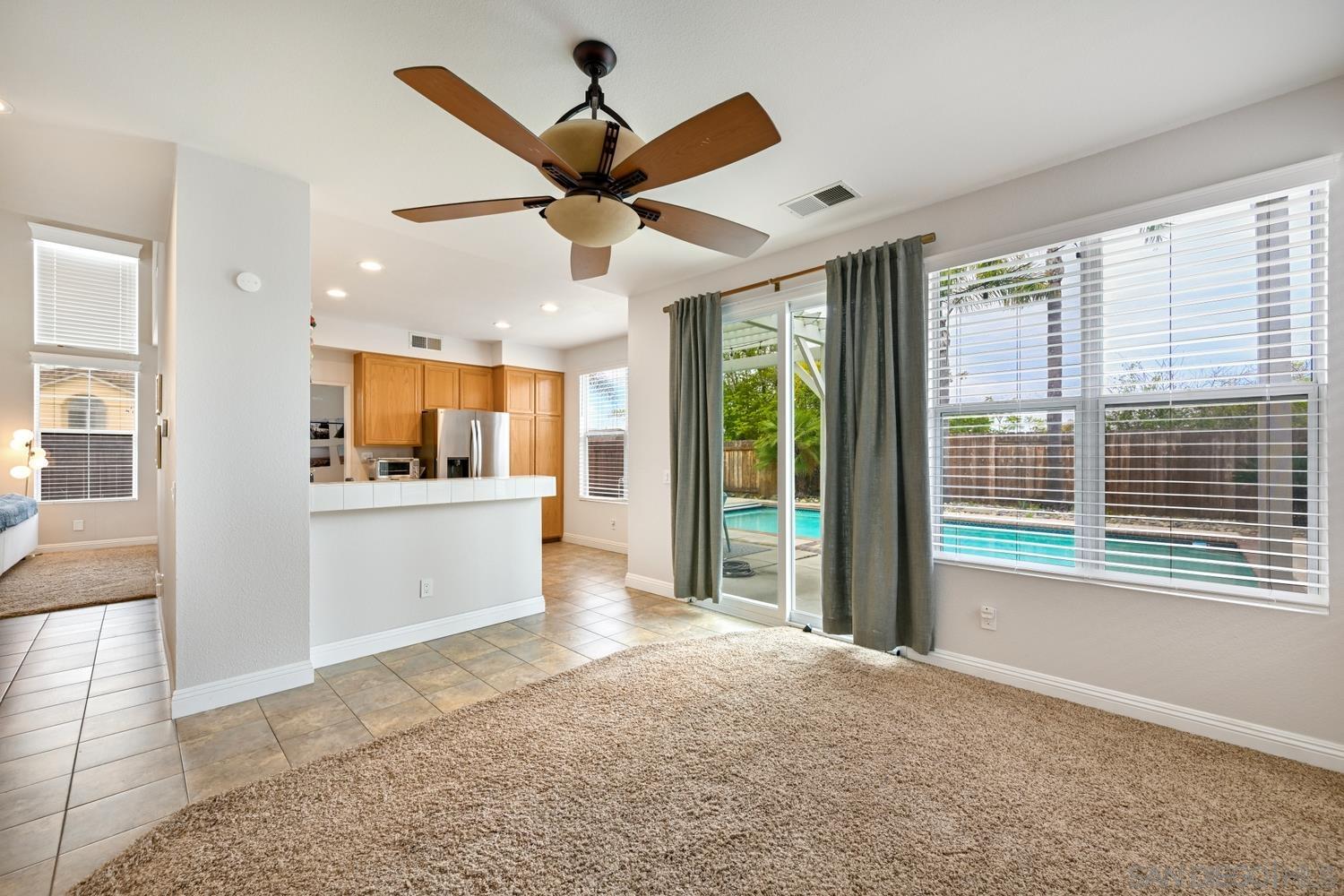 Detail Gallery Image 5 of 19 For 740  Avenida Codorniz, San Marcos,  CA 92069 - 3 Beds | 2/1 Baths