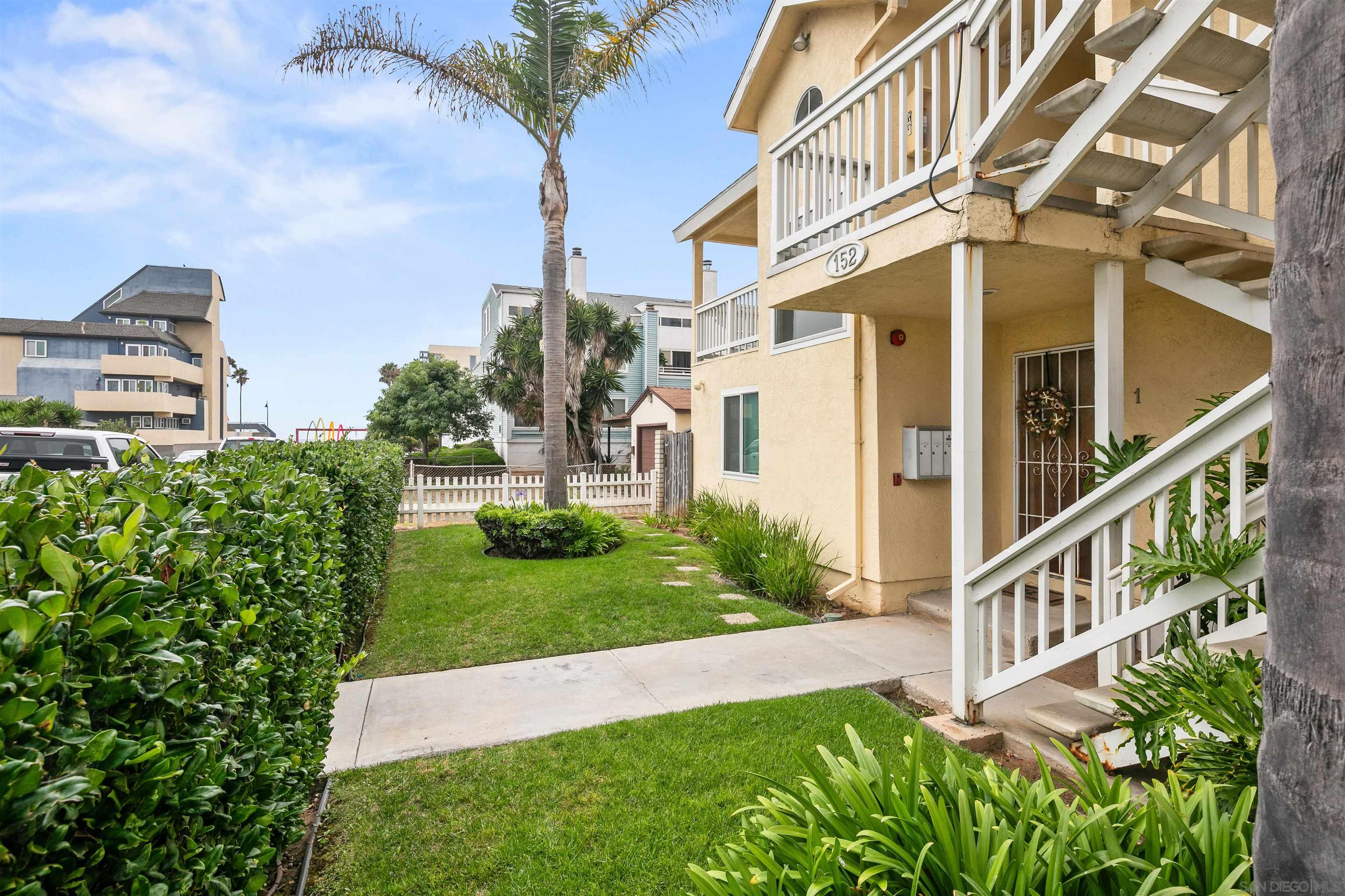 Detail Gallery Image 36 of 50 For 152  Evergreen Ave.  #4,  Imperial Beach,  CA 91932 - 2 Beds | 2 Baths