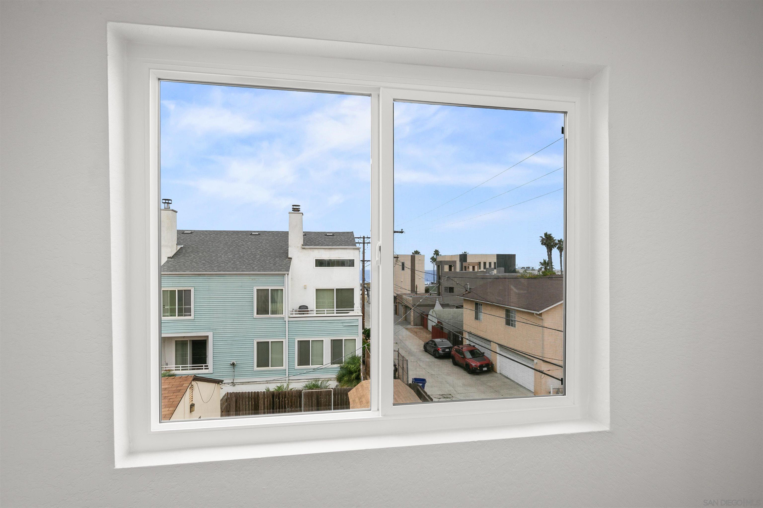Detail Gallery Image 45 of 50 For 152  Evergreen Ave.  #4,  Imperial Beach,  CA 91932 - 2 Beds | 2 Baths