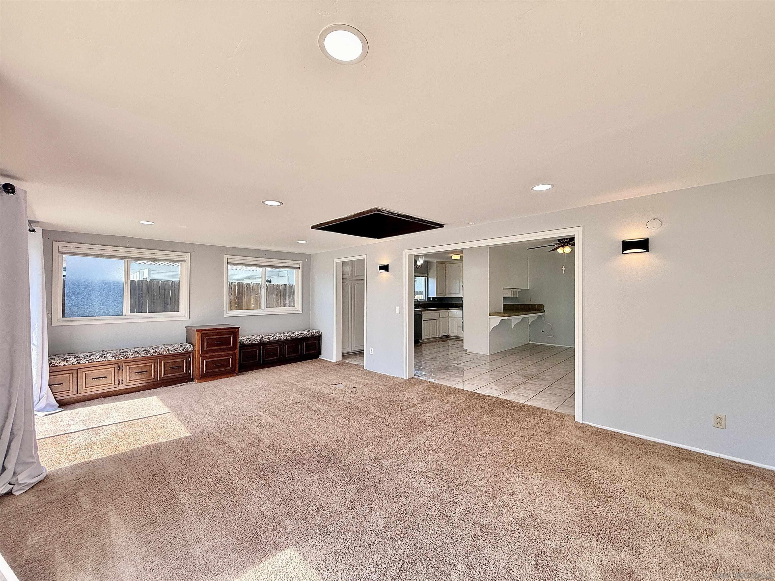 Detail Gallery Image 5 of 28 For 479  Arizona St, Chula Vista,  CA 91911 - 4 Beds | 2 Baths