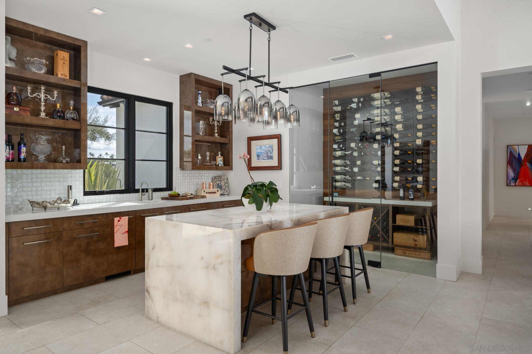 Detail Gallery Image 7 of 20 For 16786-88  Calle Hermosa, San Diego,  CA 92127 - 6 Beds | 7/1 Baths