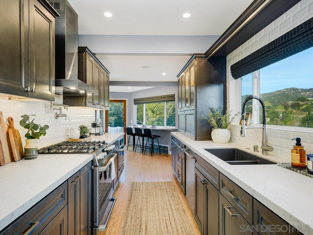 Detail Gallery Image 17 of 74 For 920  Sycamore, El Cajon,  CA 92019 - 4 Beds | 3 Baths