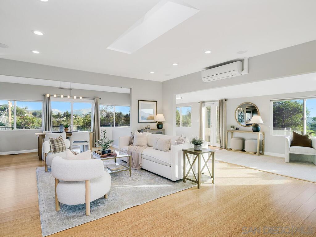 Detail Gallery Image 5 of 74 For 920  Sycamore, El Cajon,  CA 92019 - 4 Beds | 3 Baths