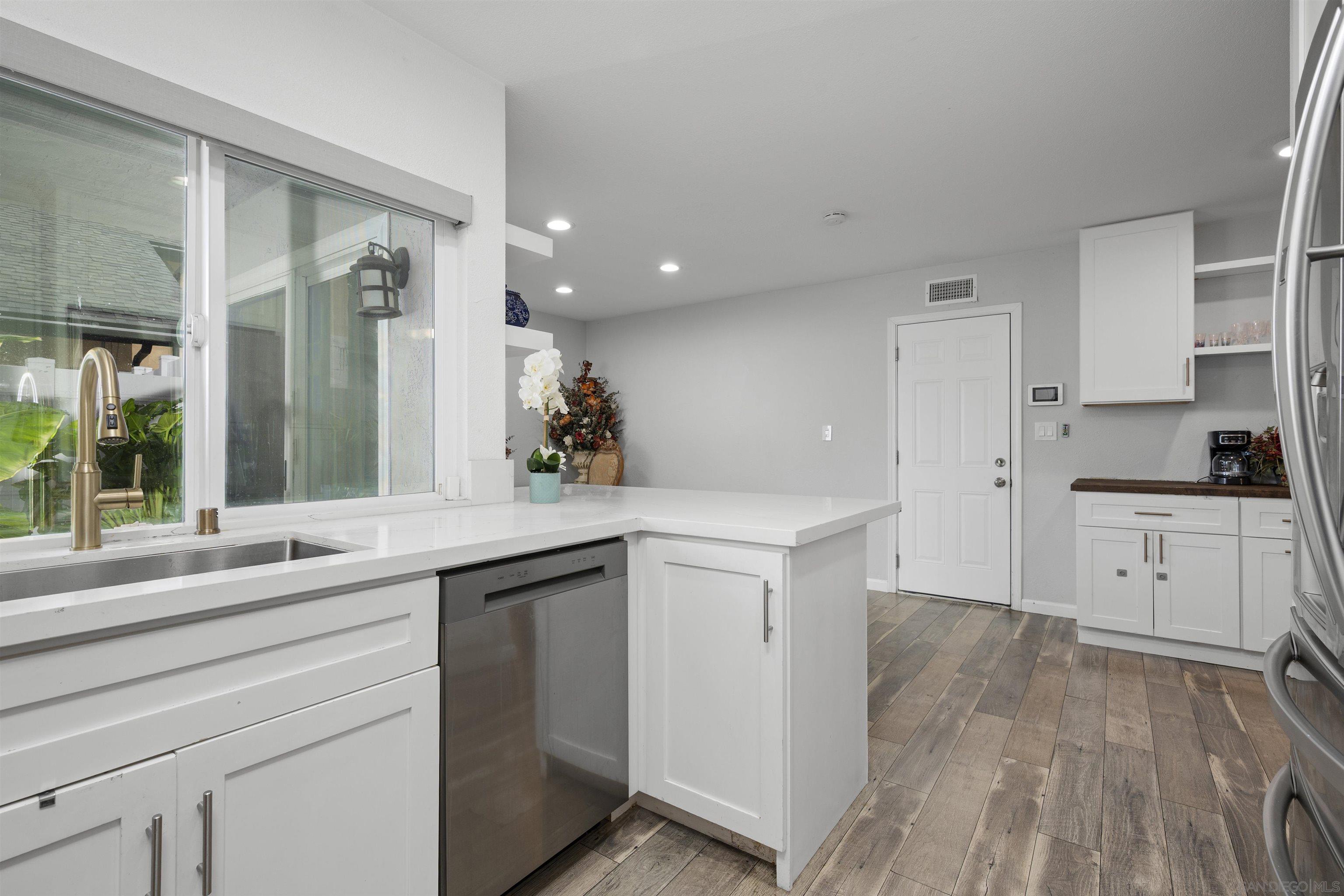 Detail Gallery Image 9 of 23 For 3310  Biscay Dr, San Diego,  CA 92154 - 4 Beds | 2 Baths