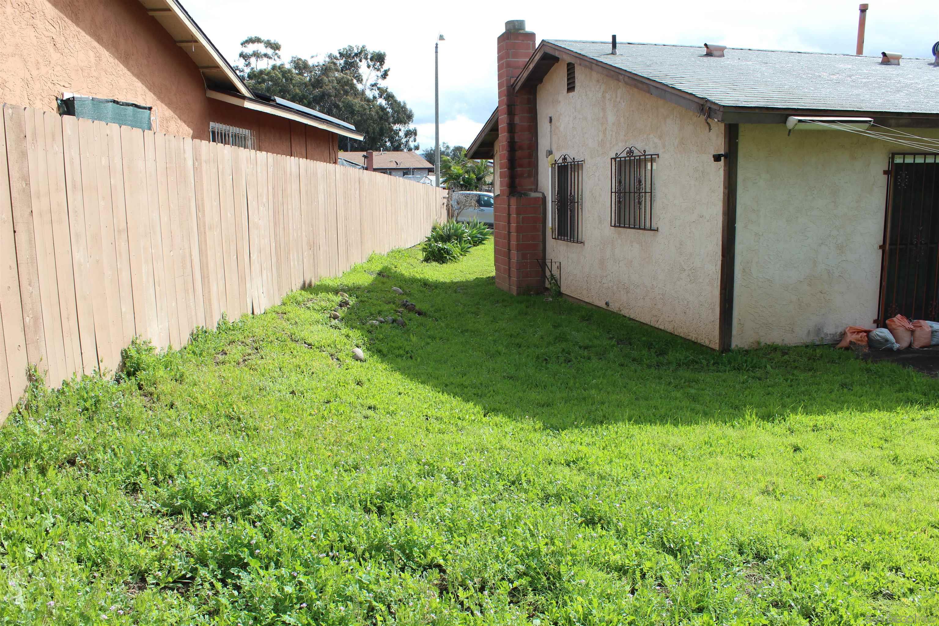 Detail Gallery Image 13 of 58 For 646  Sage Way, San Diego,  CA 92114 - 3 Beds | 2 Baths