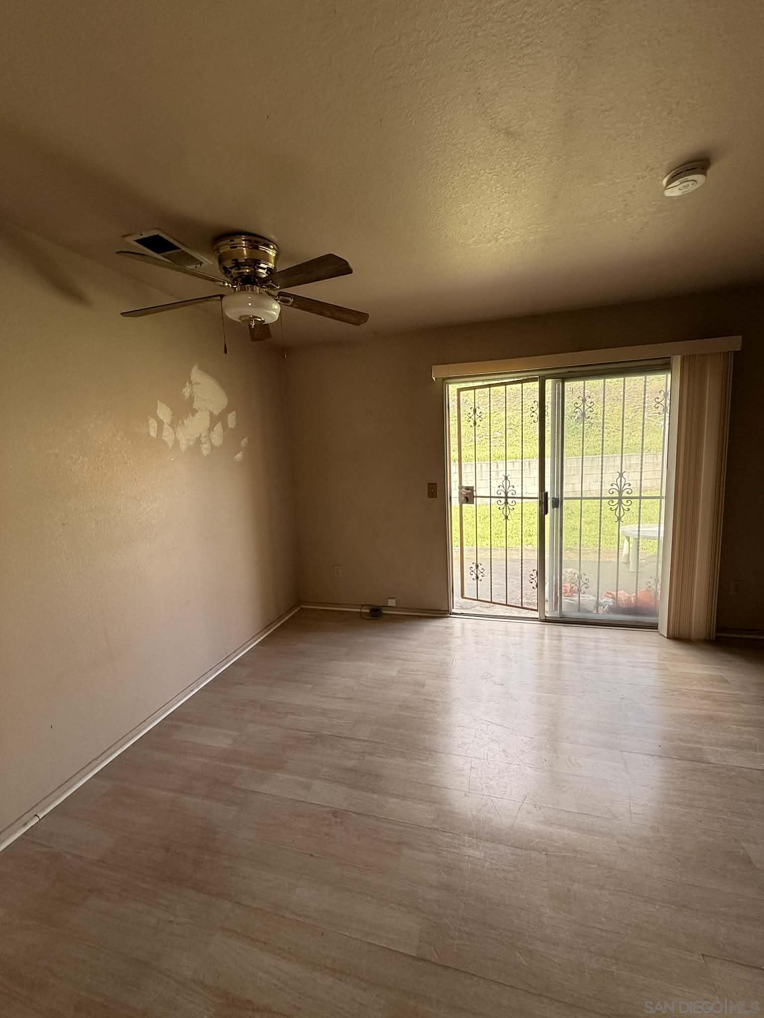 Detail Gallery Image 47 of 58 For 646  Sage Way, San Diego,  CA 92114 - 3 Beds | 2 Baths