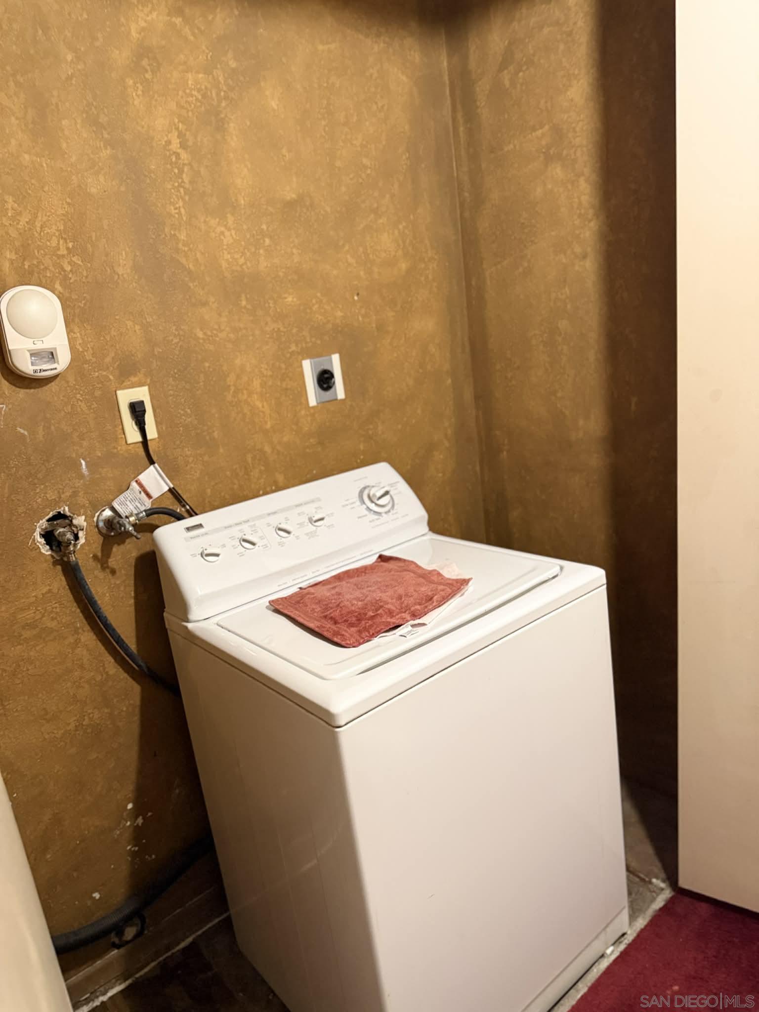 Detail Gallery Image 49 of 58 For 646  Sage Way, San Diego,  CA 92114 - 3 Beds | 2 Baths