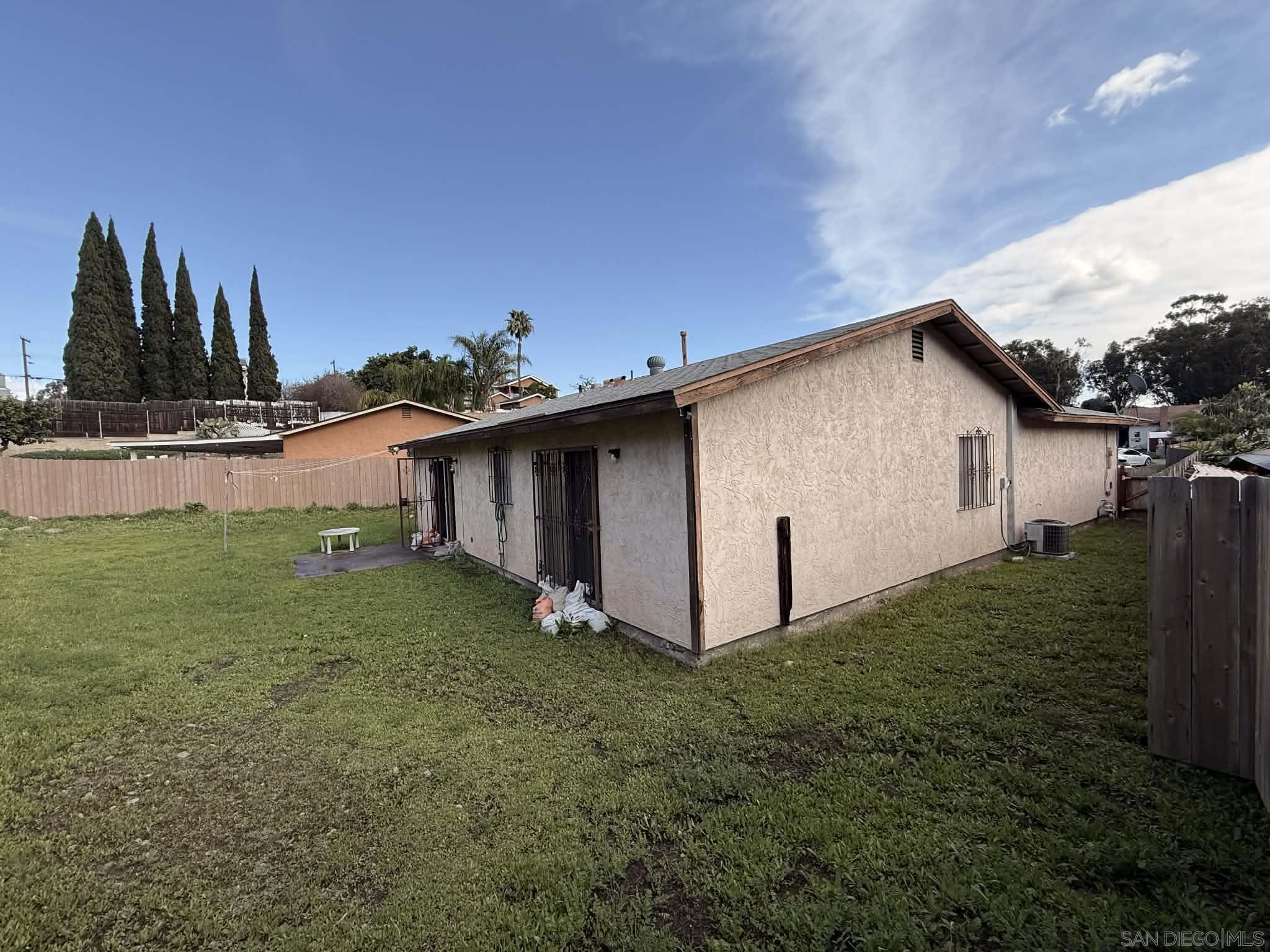 Detail Gallery Image 10 of 58 For 646  Sage Way, San Diego,  CA 92114 - 3 Beds | 2 Baths