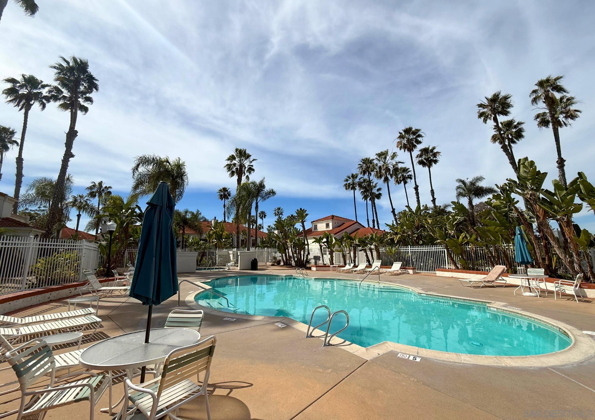 Front Image Thumbnail for SD260004295