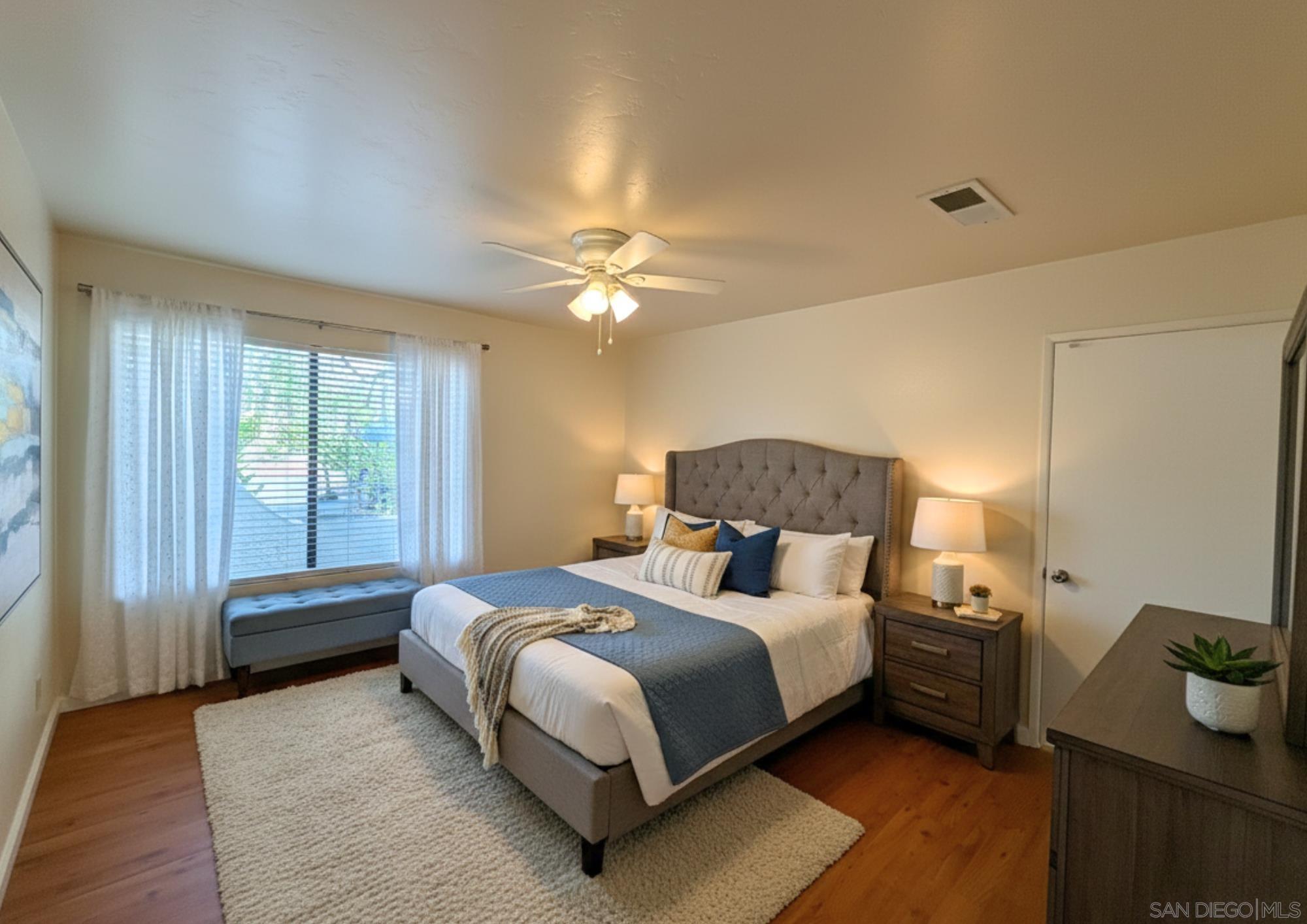 Detail Gallery Image 14 of 28 For 9392  Twin Trails Dr  105, San Diego,  CA 92129 - 2 Beds | 2 Baths