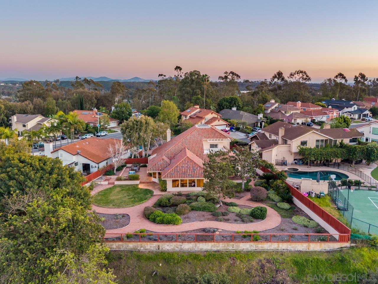 Front Image Thumbnail for SD260004296