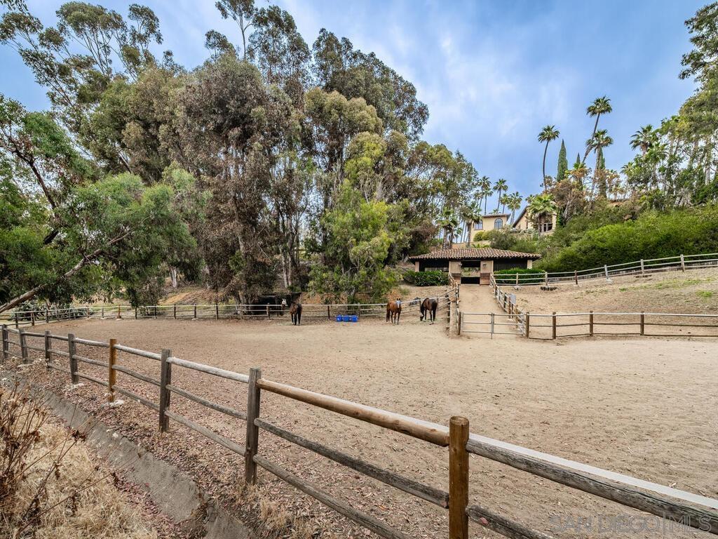 Detail Gallery Image 33 of 36 For 17116  Paseo Hermosa  Unit a, Rancho Santa Fe,  CA 92067 - 2 Beds | 2 Baths