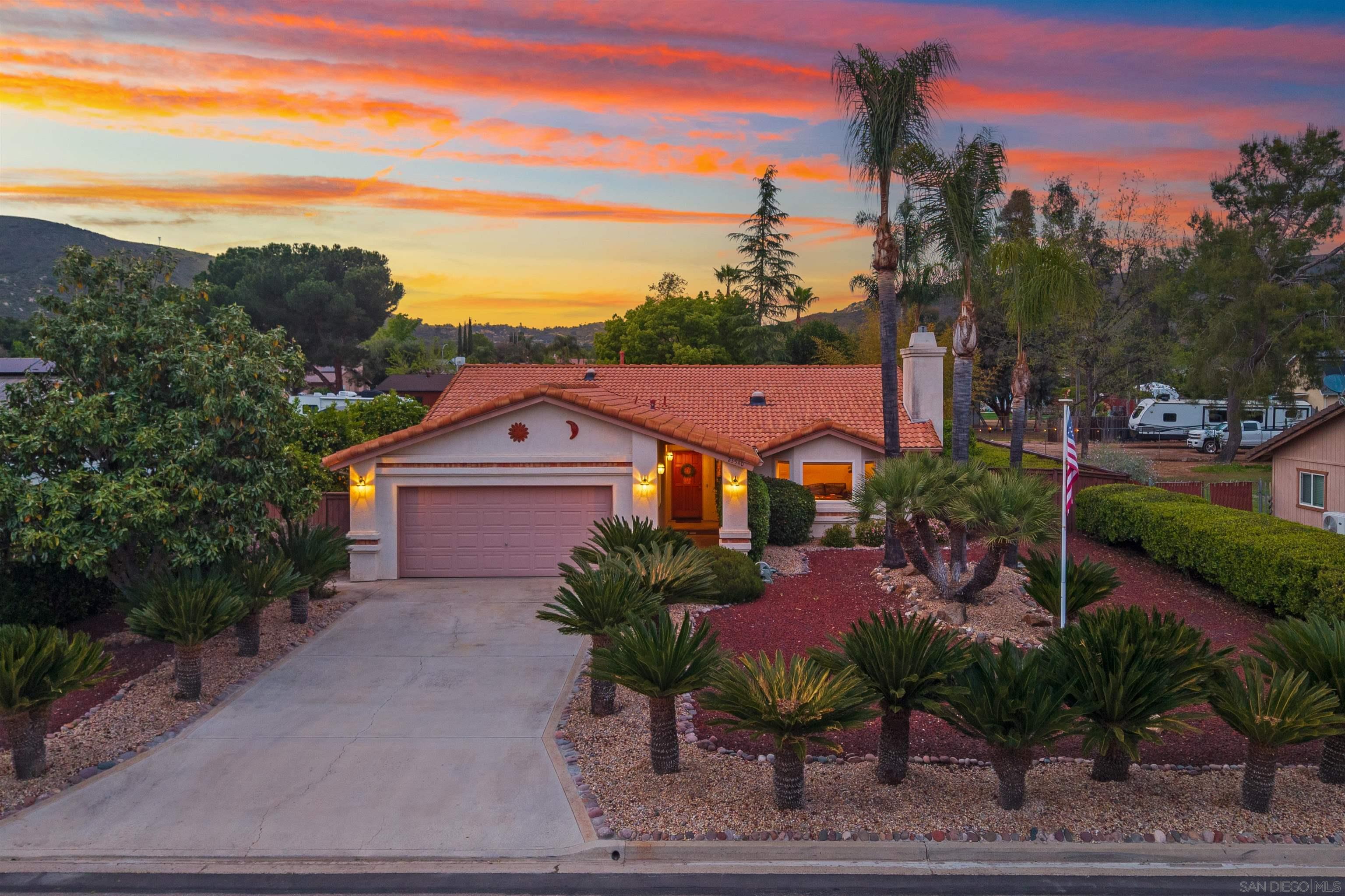 Detail Gallery Image 12 of 60 For 23540  Oriente Way, Ramona,  CA 92065 - 3 Beds | 2 Baths