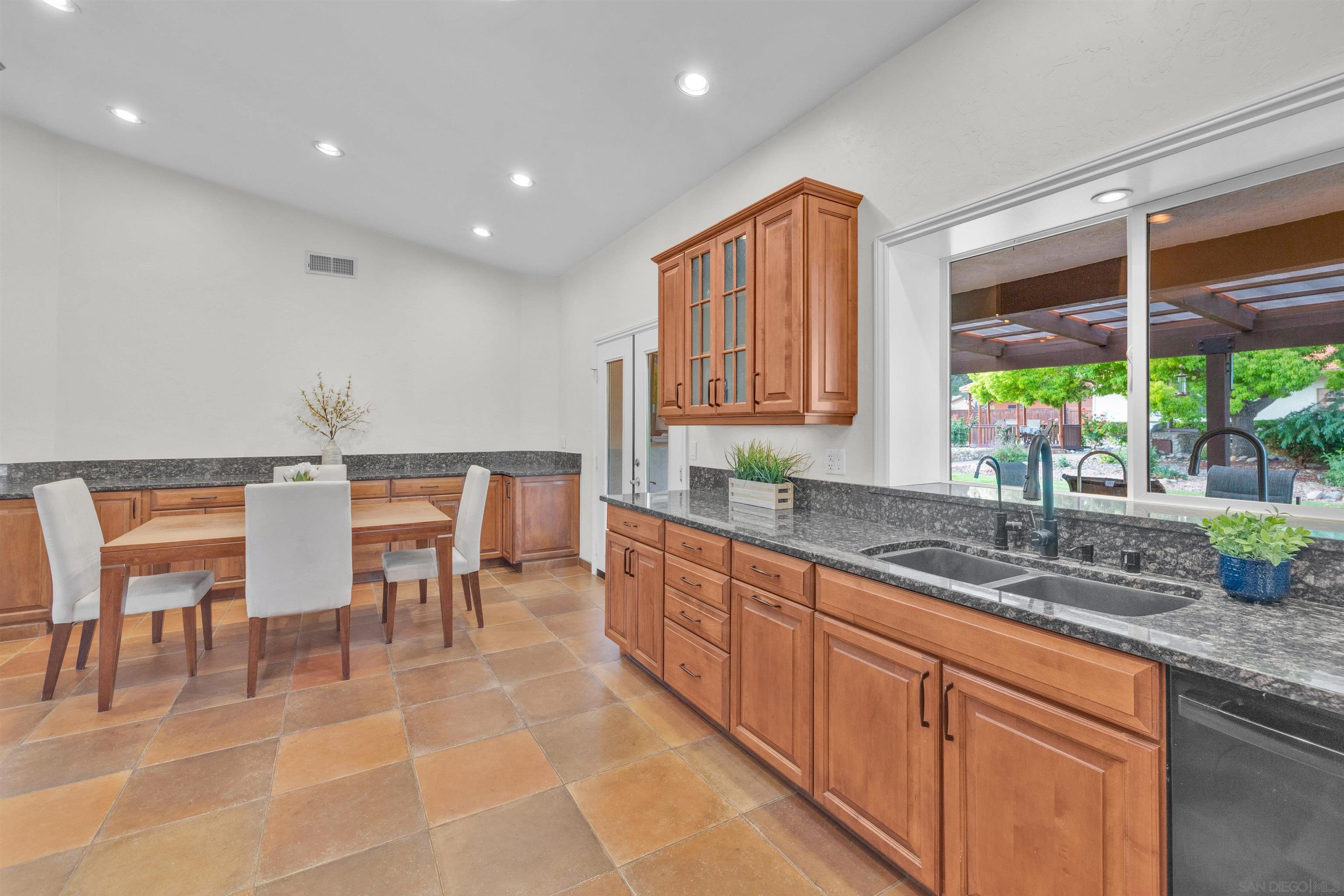 Detail Gallery Image 20 of 60 For 23540  Oriente Way, Ramona,  CA 92065 - 3 Beds | 2 Baths