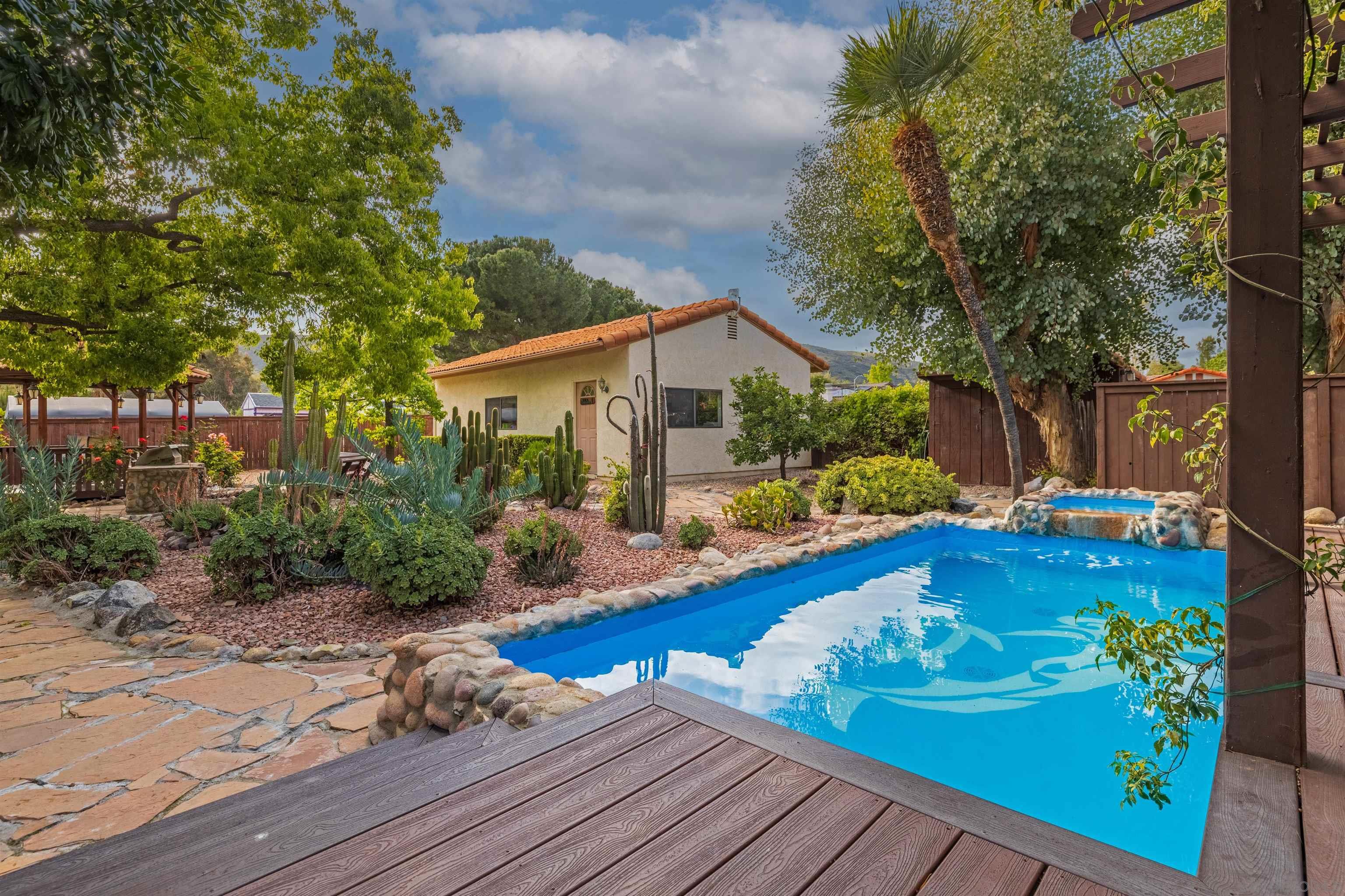 Detail Gallery Image 37 of 60 For 23540  Oriente Way, Ramona,  CA 92065 - 3 Beds | 2 Baths