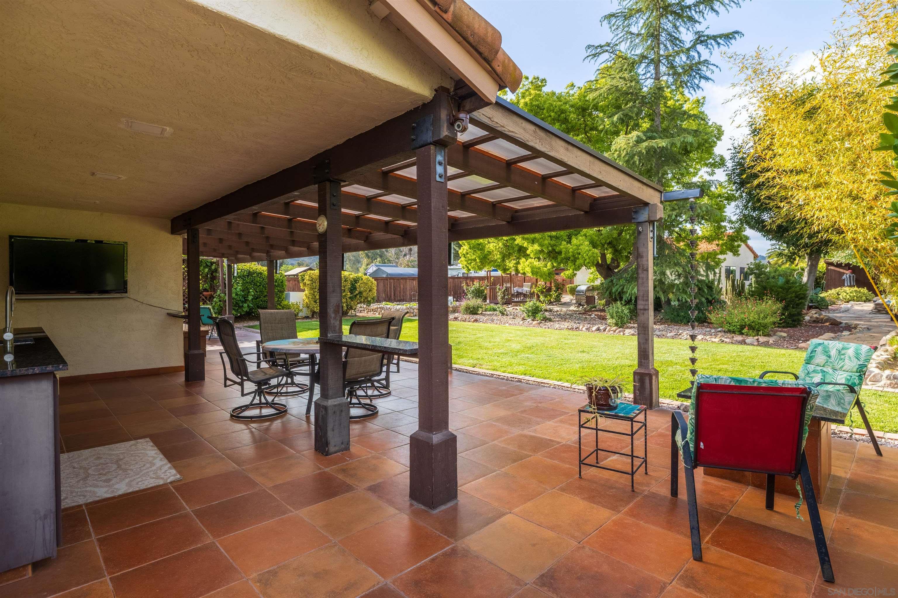 Detail Gallery Image 6 of 60 For 23540  Oriente Way, Ramona,  CA 92065 - 3 Beds | 2 Baths