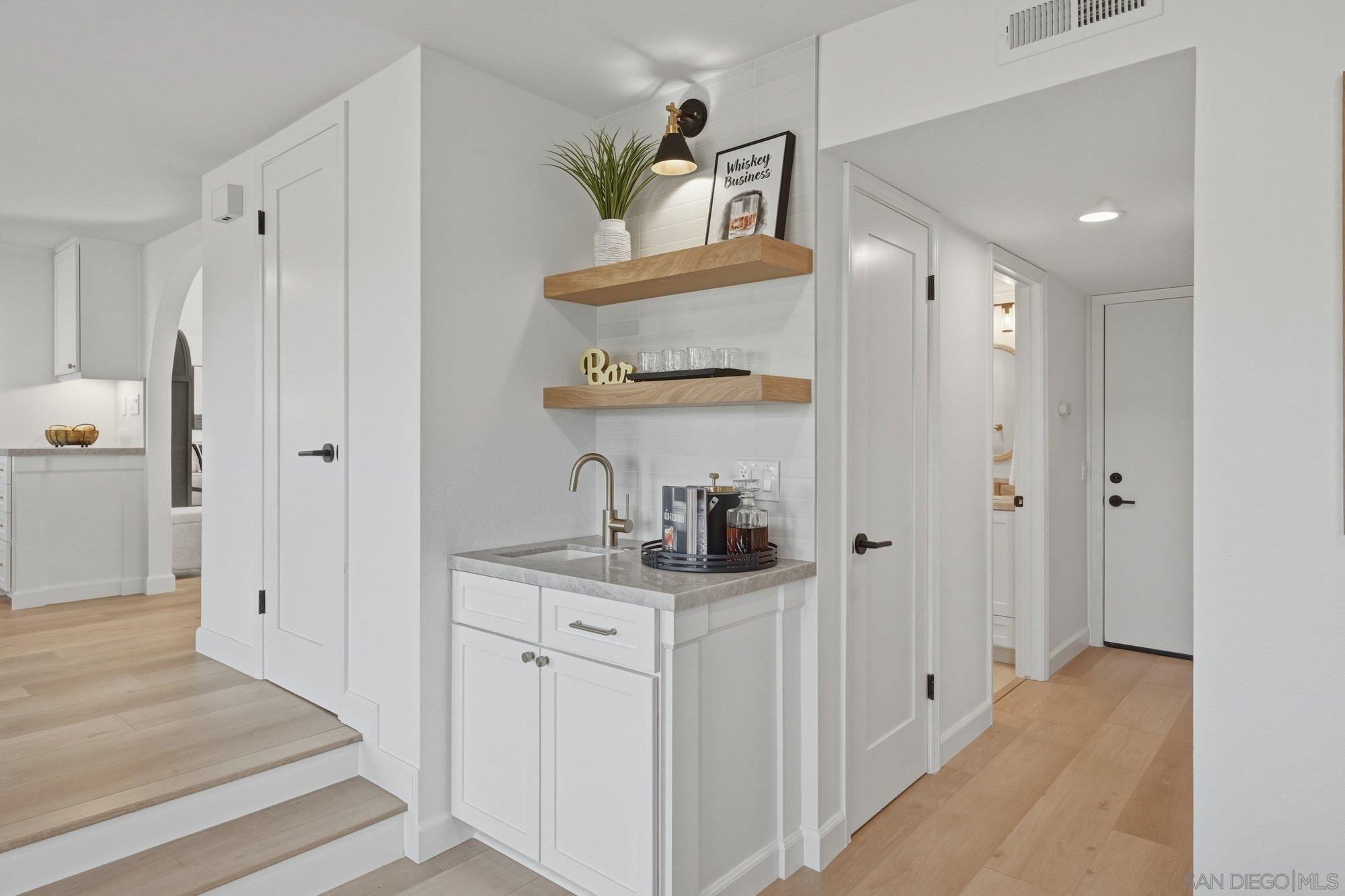 Detail Gallery Image 14 of 41 For 2644  La Costa Ave, Carlsbad,  CA 92009 - 4 Beds | 3 Baths