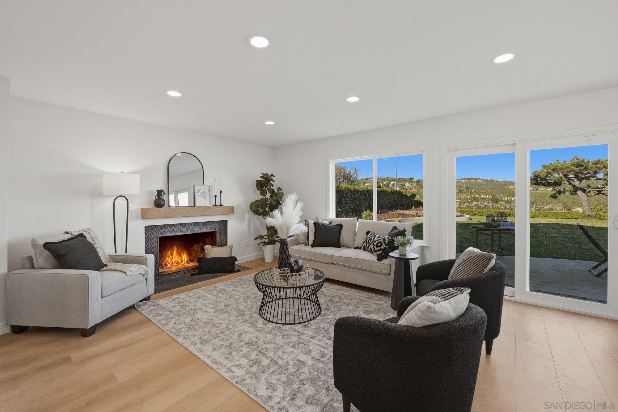 Detail Gallery Image 15 of 41 For 2644  La Costa Ave, Carlsbad,  CA 92009 - 4 Beds | 3 Baths