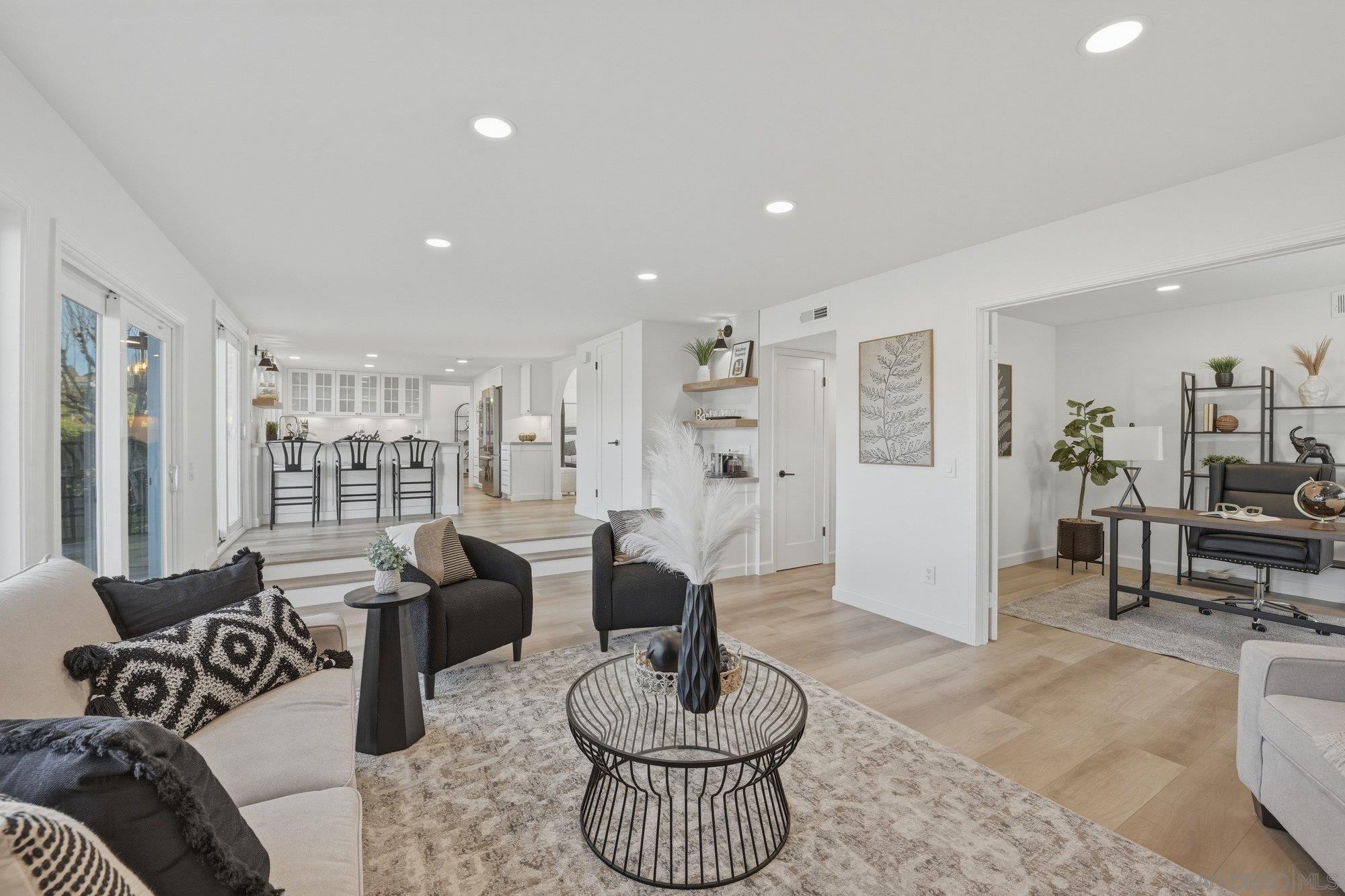 Detail Gallery Image 16 of 41 For 2644  La Costa Ave, Carlsbad,  CA 92009 - 4 Beds | 3 Baths