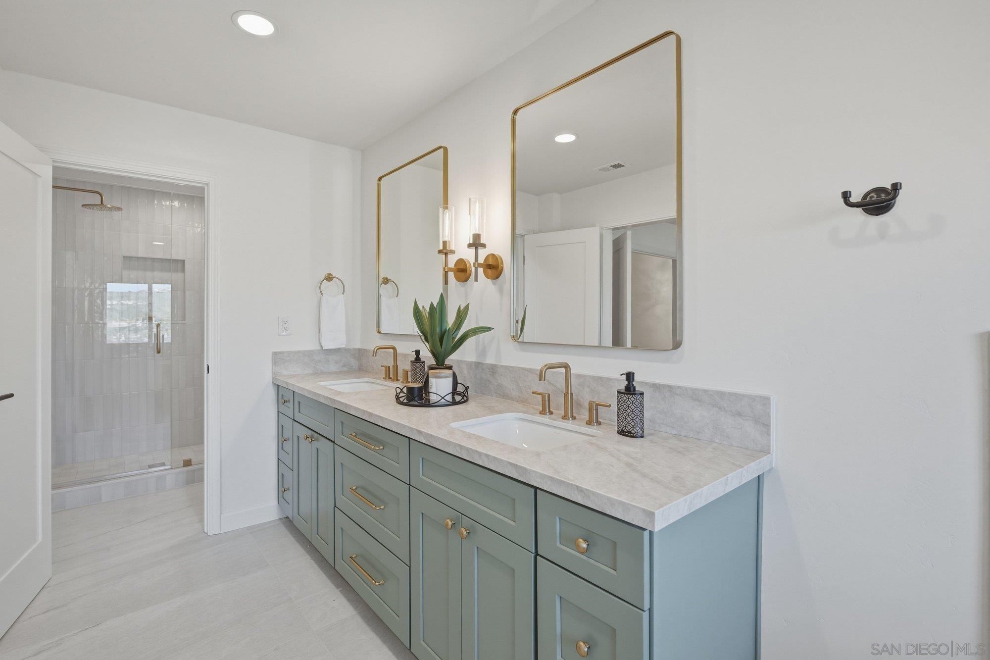 Detail Gallery Image 25 of 41 For 2644  La Costa Ave, Carlsbad,  CA 92009 - 4 Beds | 3 Baths