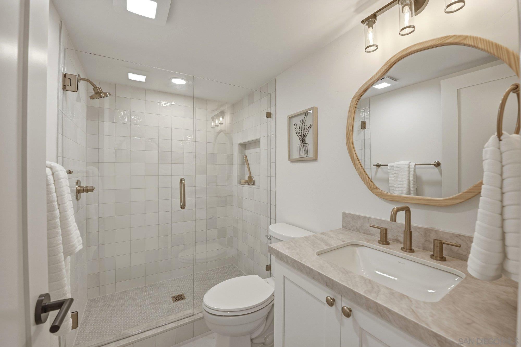 Detail Gallery Image 33 of 41 For 2644  La Costa Ave, Carlsbad,  CA 92009 - 4 Beds | 3 Baths