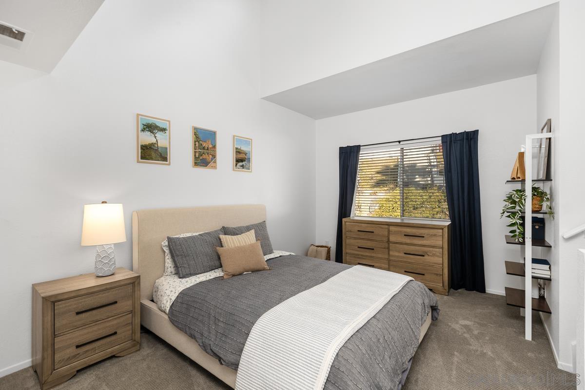 Detail Gallery Image 13 of 23 For 1534  Glenwood, San Diego,  CA 92103 - 3 Beds | 2/1 Baths