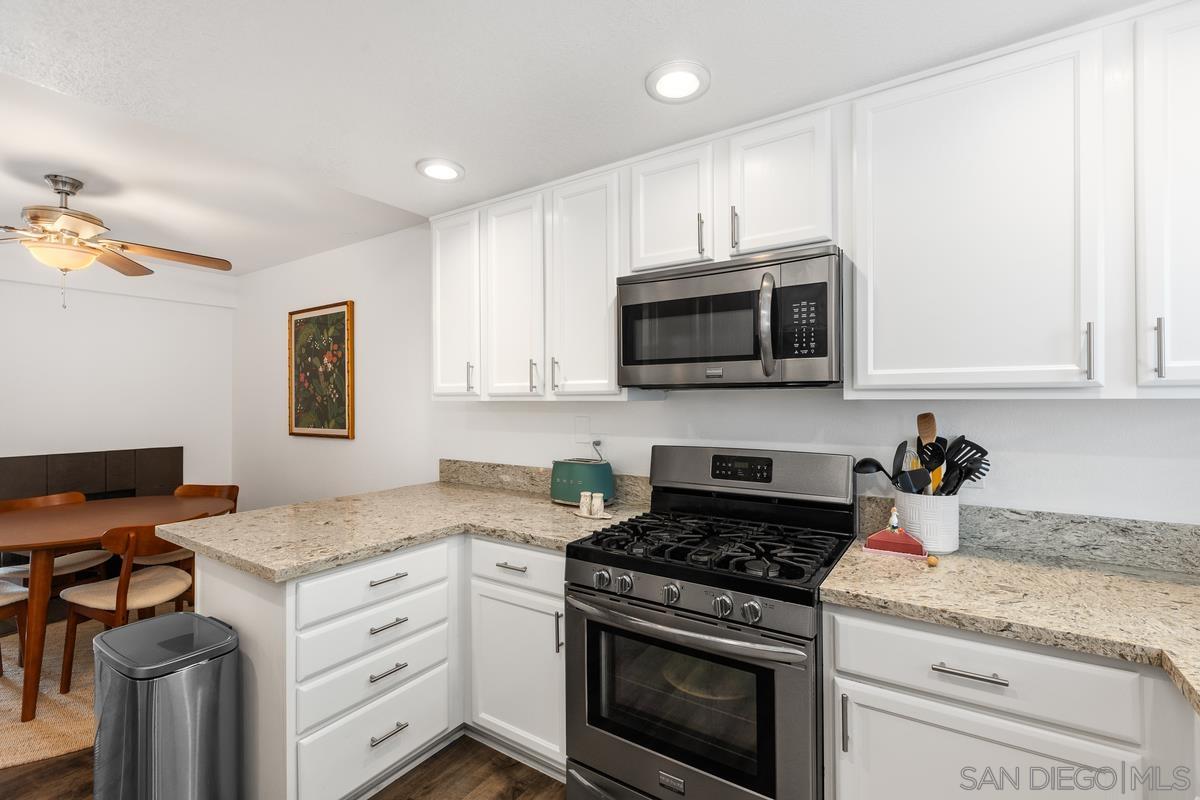 Detail Gallery Image 7 of 23 For 1534  Glenwood, San Diego,  CA 92103 - 3 Beds | 2/1 Baths