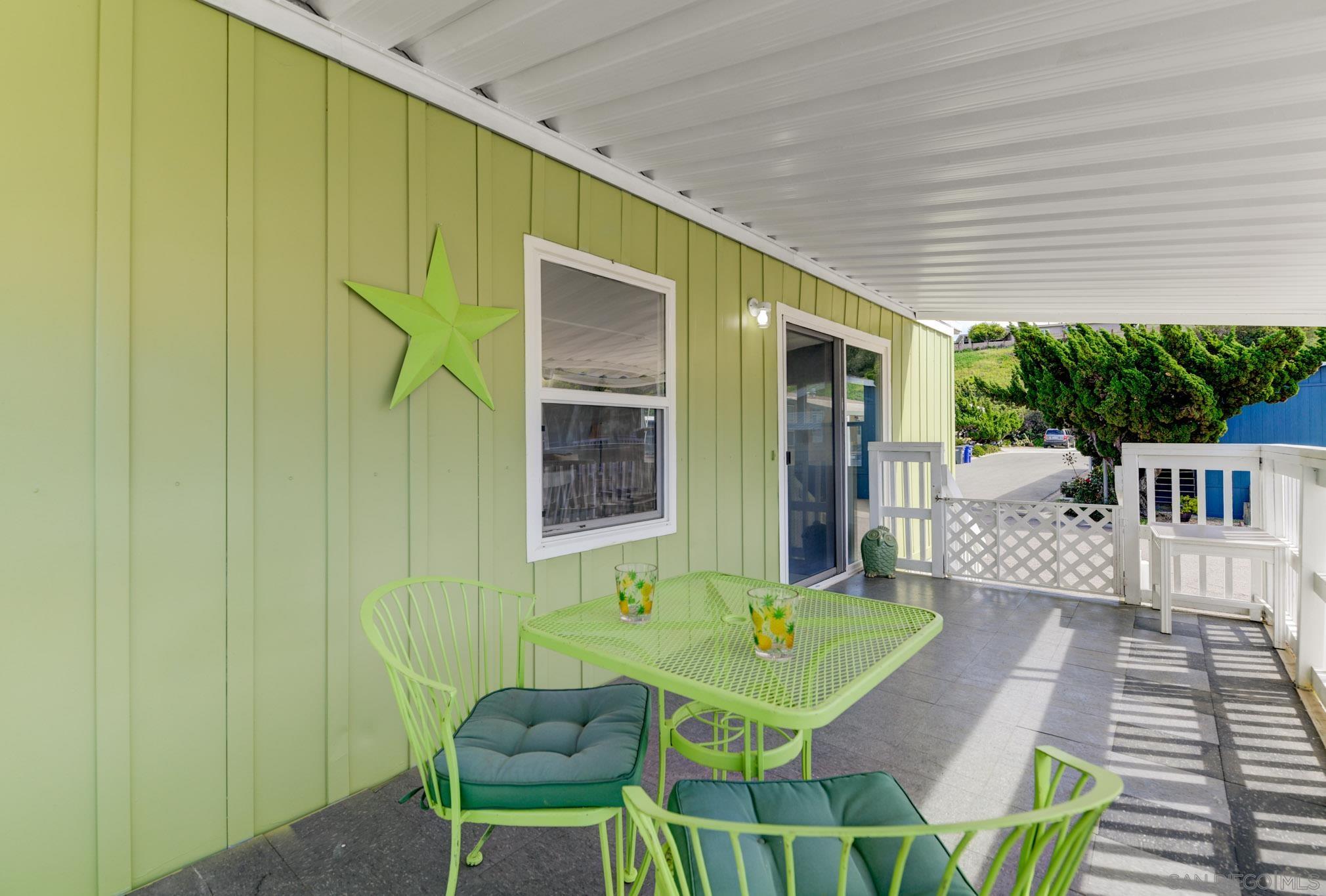 Detail Gallery Image 12 of 30 For 1951  47th St  #118,  San Diego,  CA 92102 - 3 Beds | 2 Baths