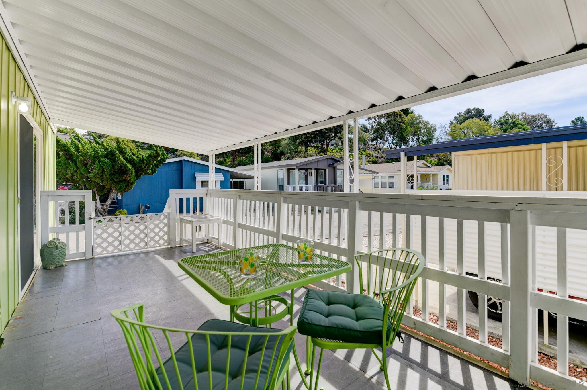 Detail Gallery Image 13 of 30 For 1951  47th St  #118,  San Diego,  CA 92102 - 3 Beds | 2 Baths