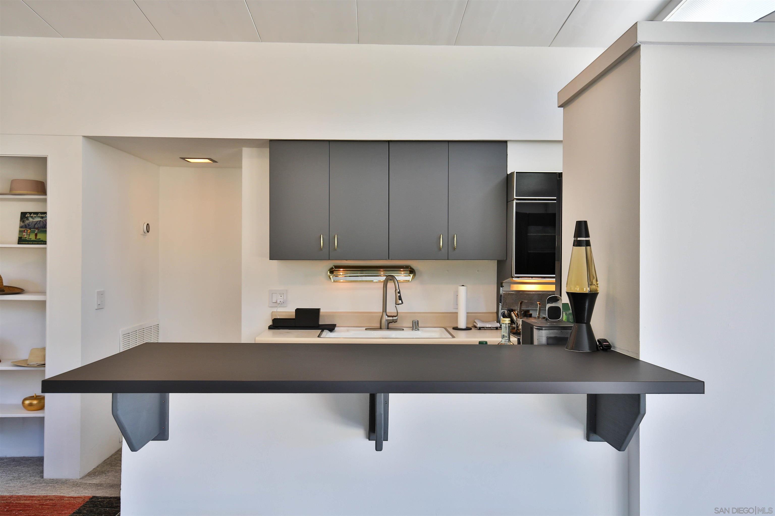 Detail Gallery Image 3 of 28 For 1514  Fairway Lane, Borrego Springs,  CA 92004 - 2 Beds | 2 Baths