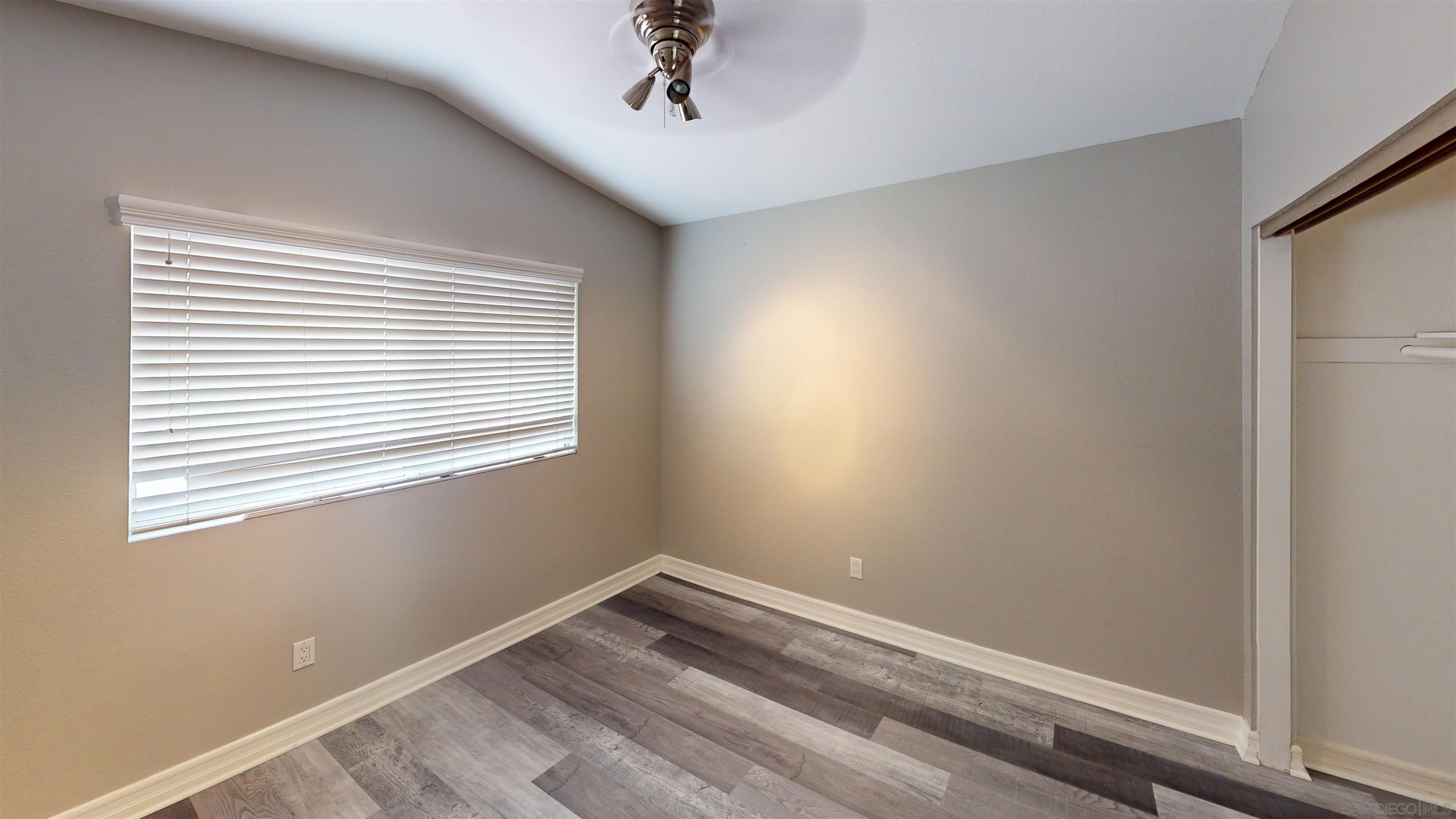 Detail Gallery Image 11 of 22 For 1482  Corte Rapallo, Escondido,  CA 92026 - 4 Beds | 3 Baths