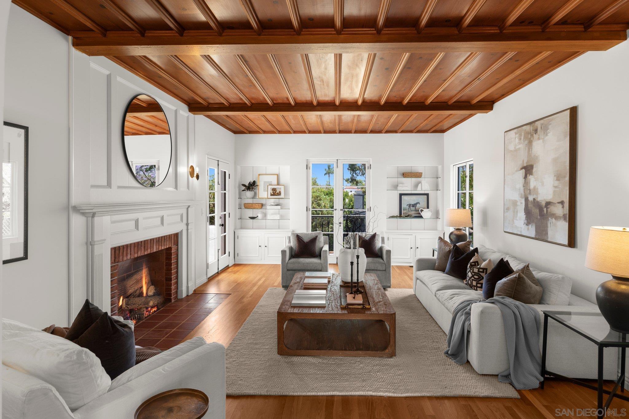 Detail Gallery Image 5 of 26 For 4430  Arista St, San Diego,  CA 92103 - 4 Beds | 3/1 Baths