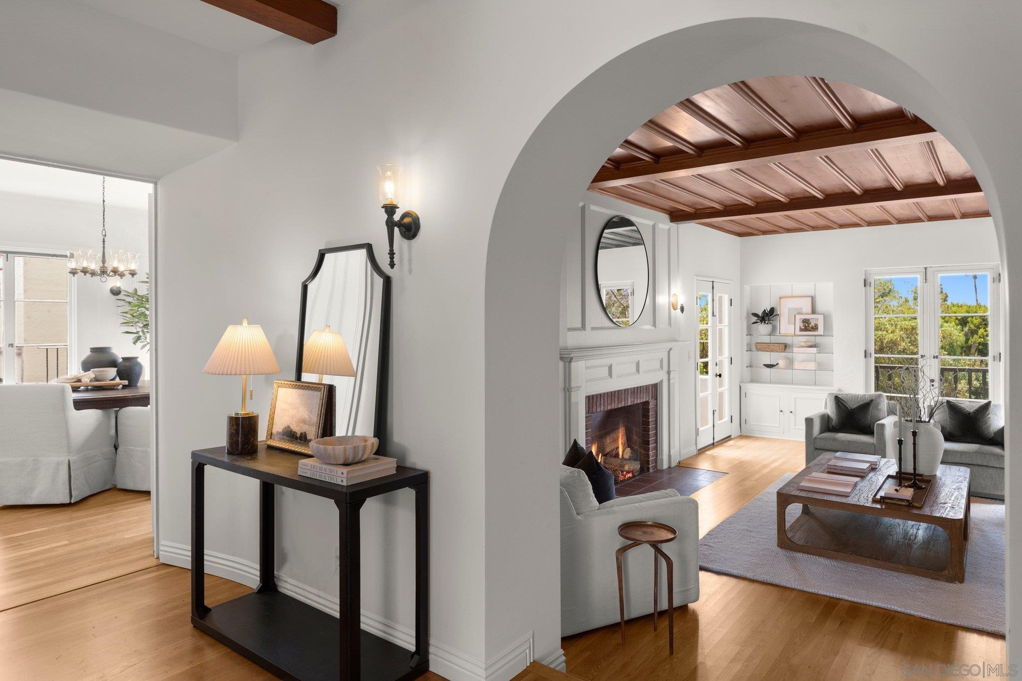 Detail Gallery Image 7 of 26 For 4430  Arista St, San Diego,  CA 92103 - 4 Beds | 3/1 Baths