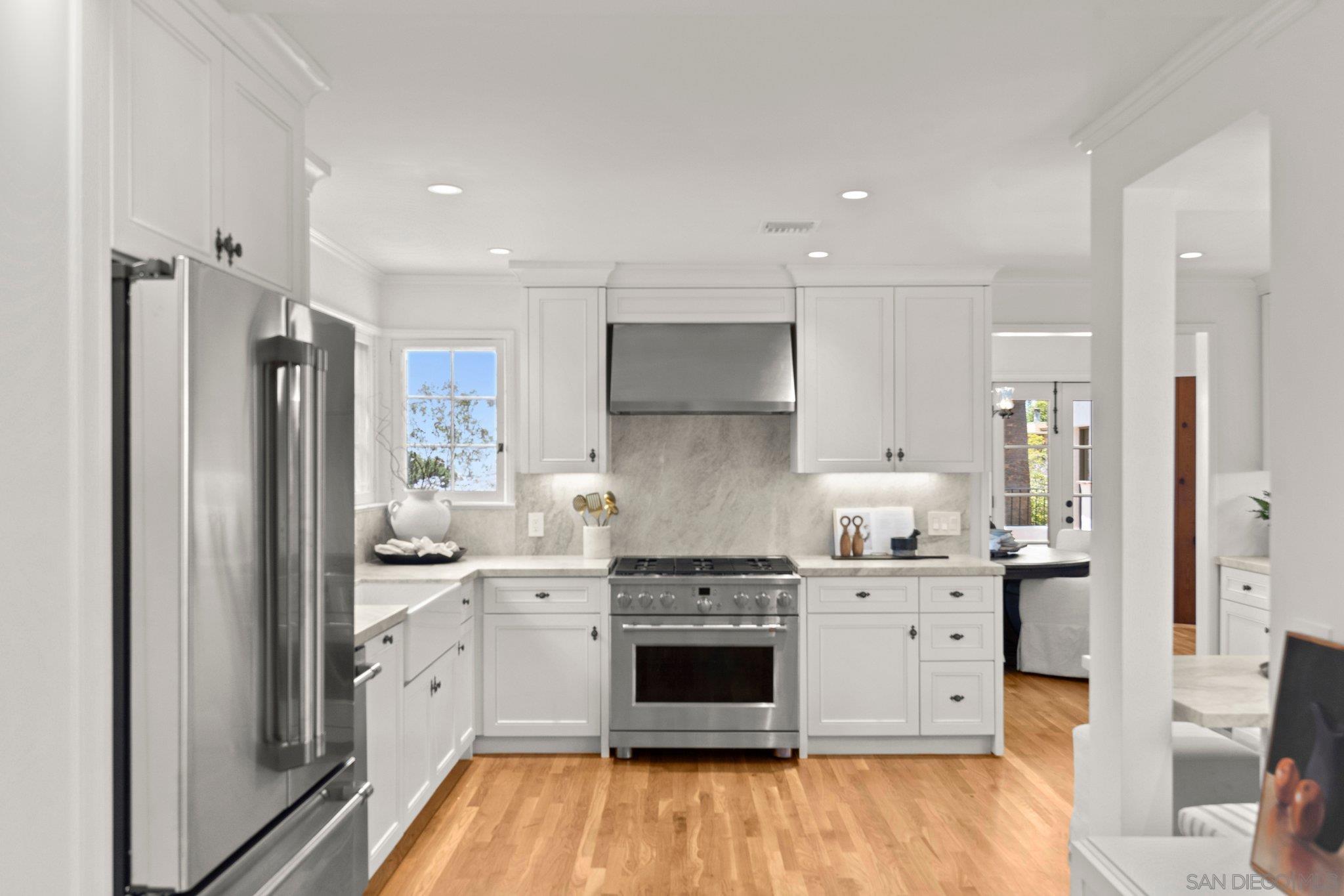 Detail Gallery Image 9 of 26 For 4430  Arista St, San Diego,  CA 92103 - 4 Beds | 3/1 Baths