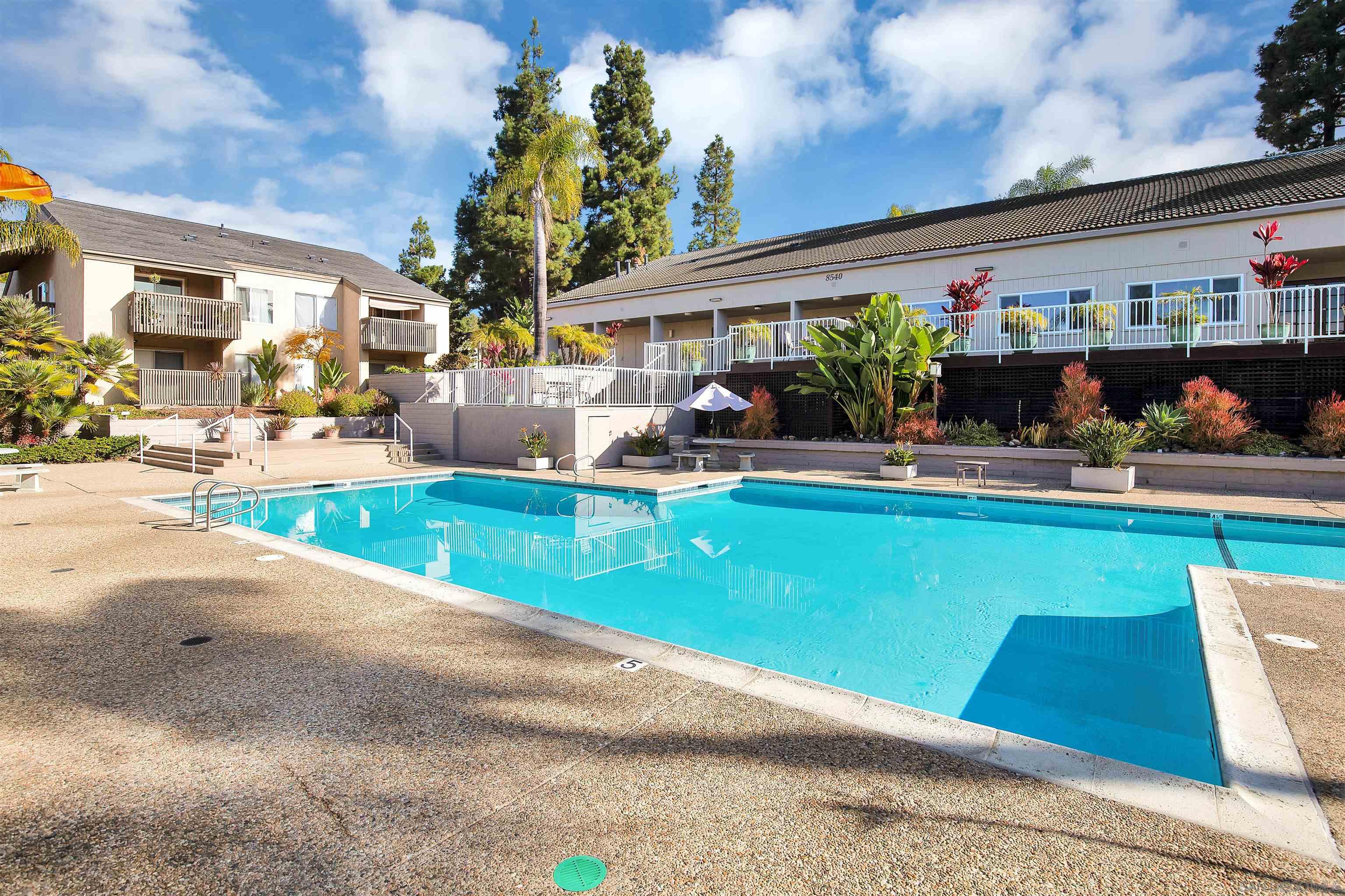 Detail Gallery Image 24 of 28 For 8640  via Mallorca  E, La Jolla,  CA 92037 - 1 Beds | 1 Baths