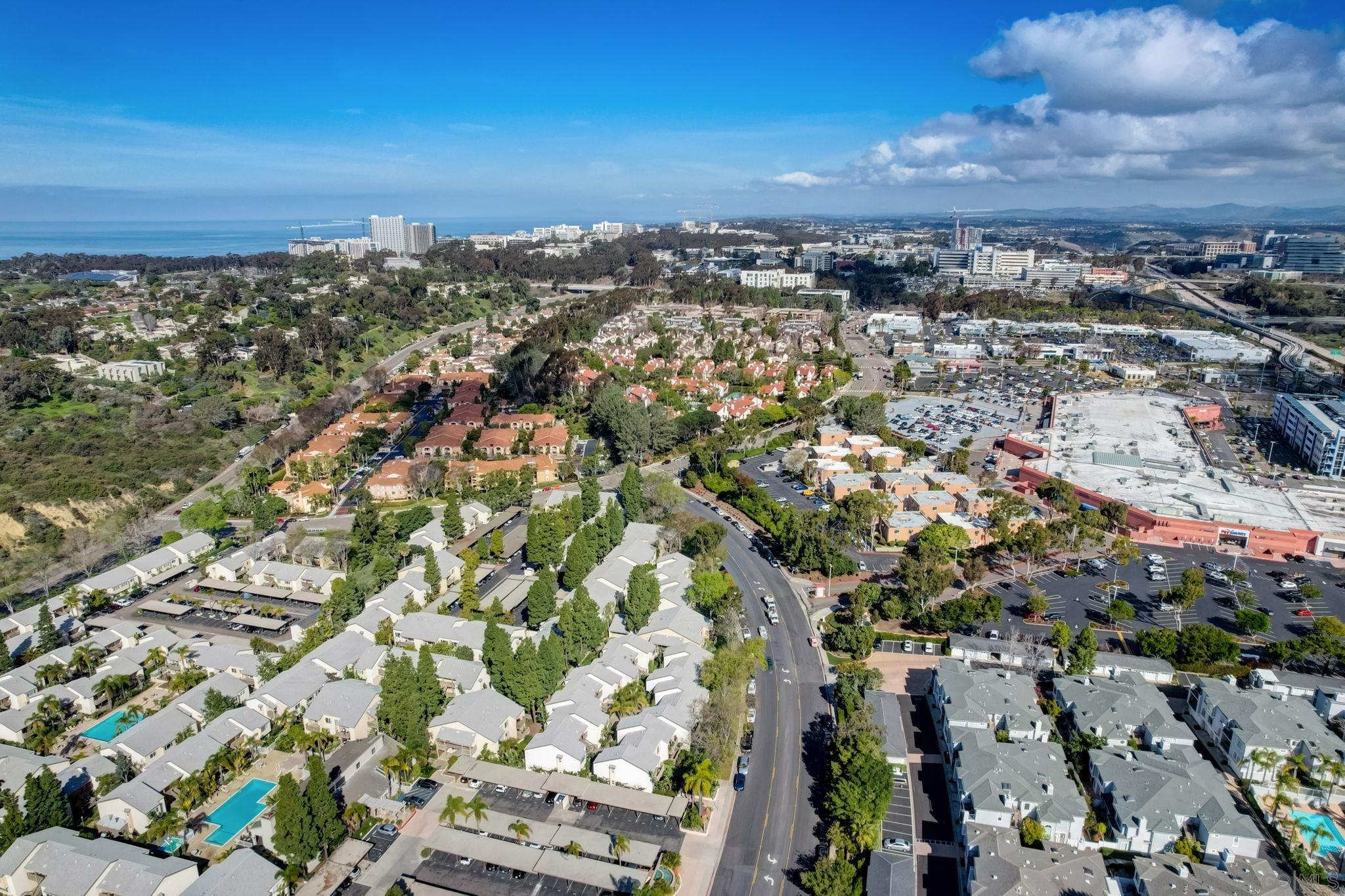 Detail Gallery Image 28 of 28 For 8640  via Mallorca  E, La Jolla,  CA 92037 - 1 Beds | 1 Baths