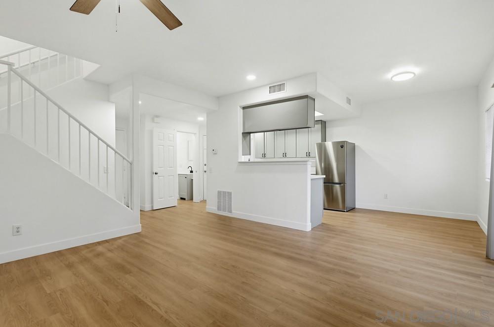 Detail Gallery Image 4 of 55 For 418  West San Marcos Blvd  #139,  San Marcos,  CA 92069 - 3 Beds | 2/1 Baths