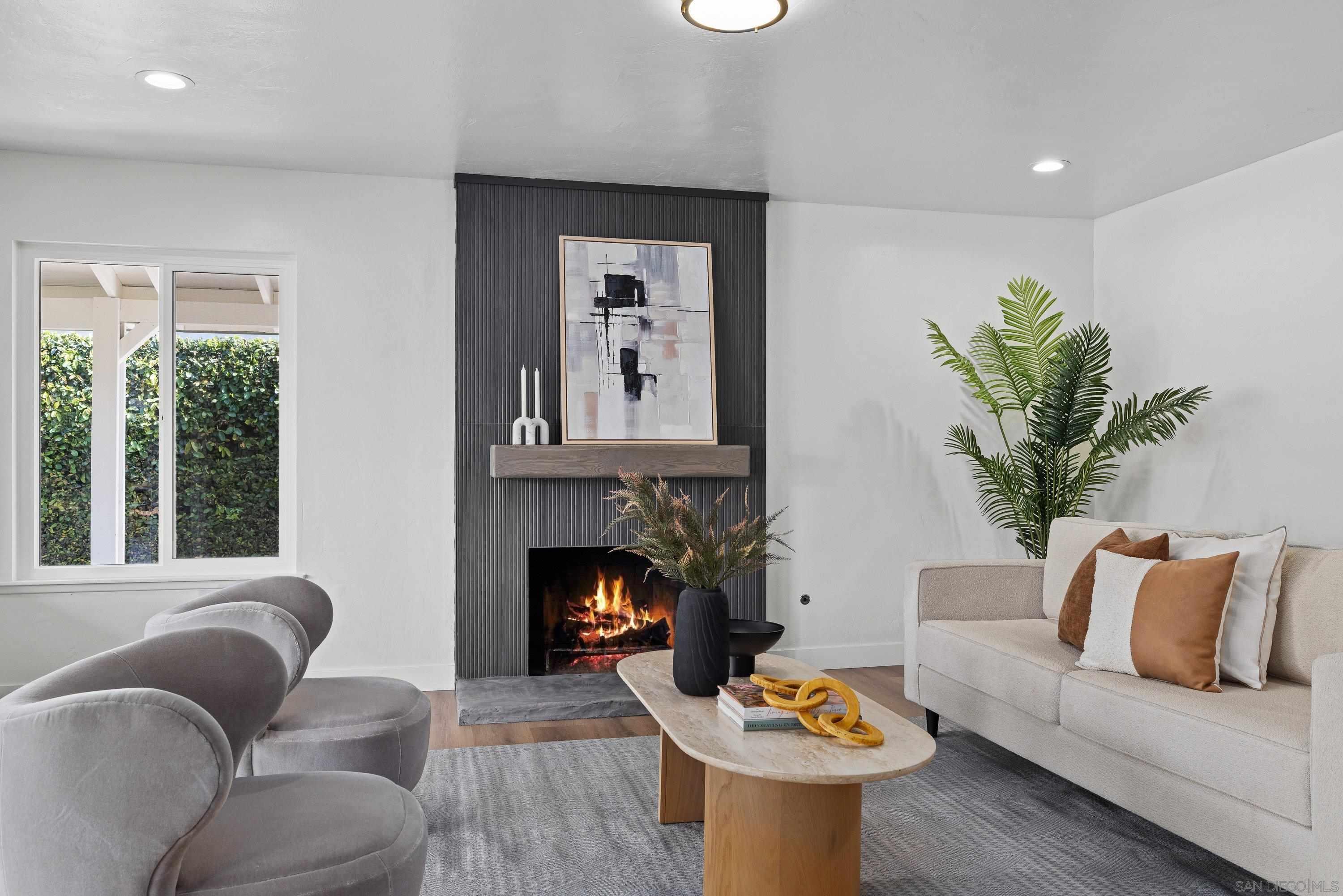 Detail Gallery Image 16 of 58 For 4422  Point Degada, Oceanside,  CA 92058 - 4 Beds | 2/1 Baths