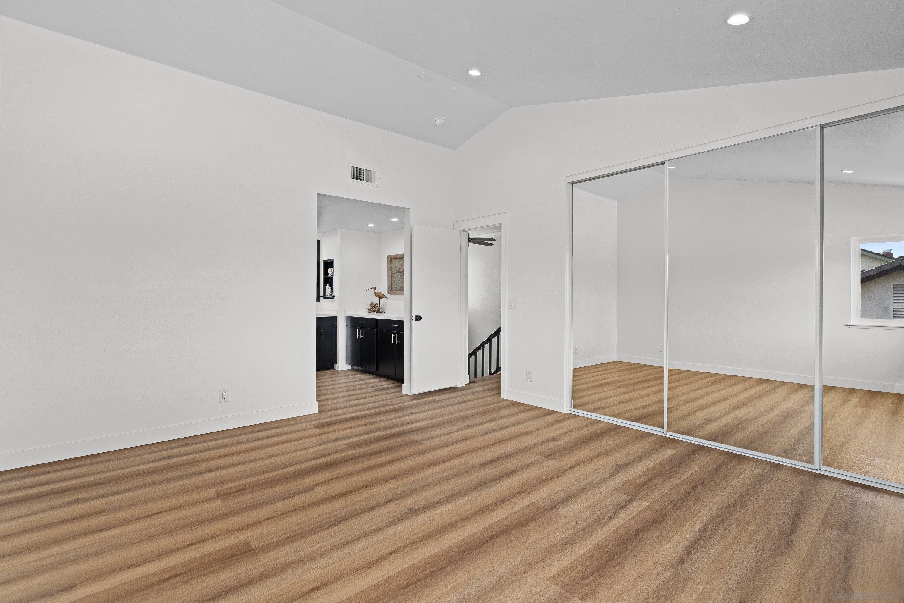 Detail Gallery Image 23 of 58 For 4422  Point Degada, Oceanside,  CA 92058 - 4 Beds | 2/1 Baths