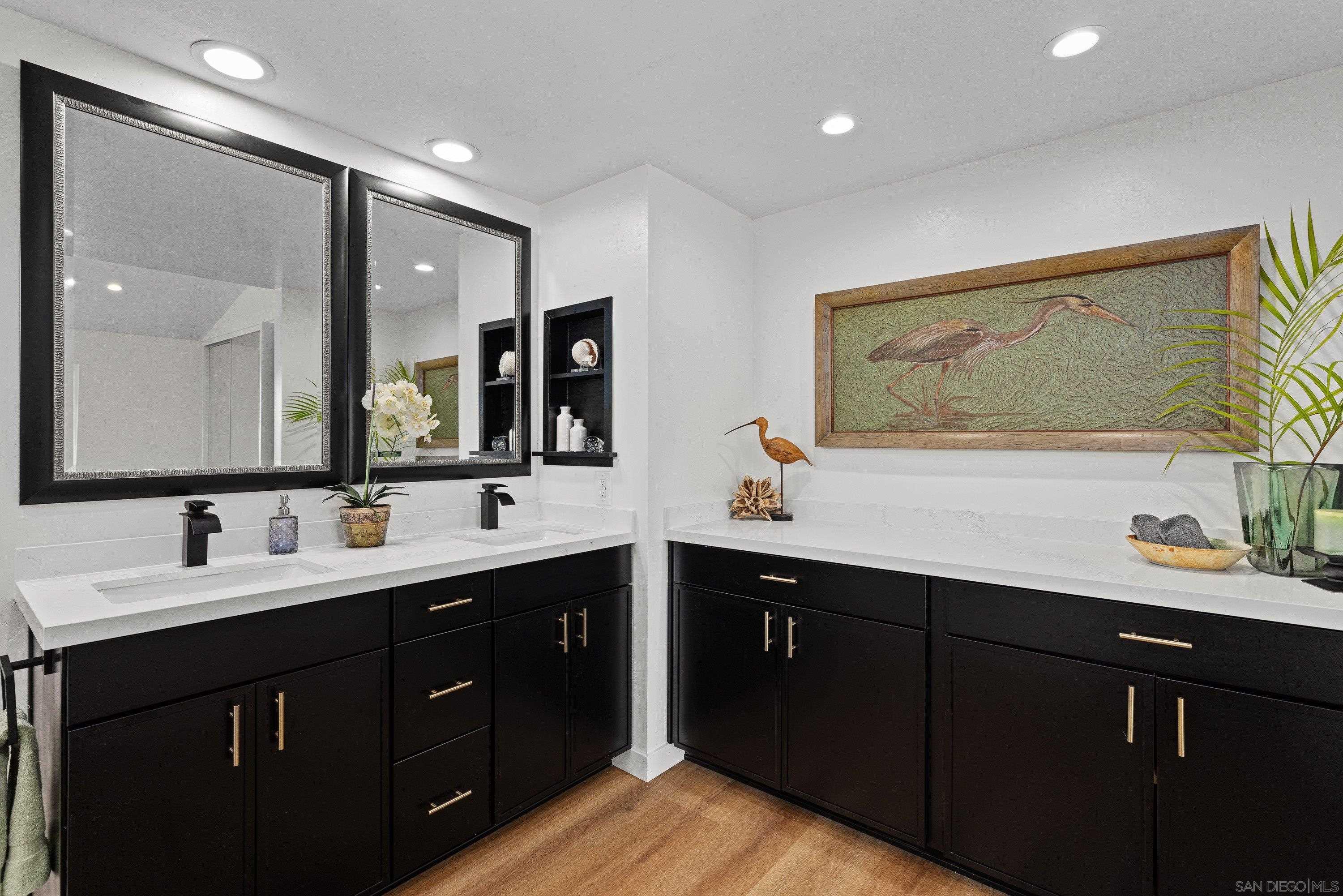 Detail Gallery Image 27 of 58 For 4422  Point Degada, Oceanside,  CA 92058 - 4 Beds | 2/1 Baths