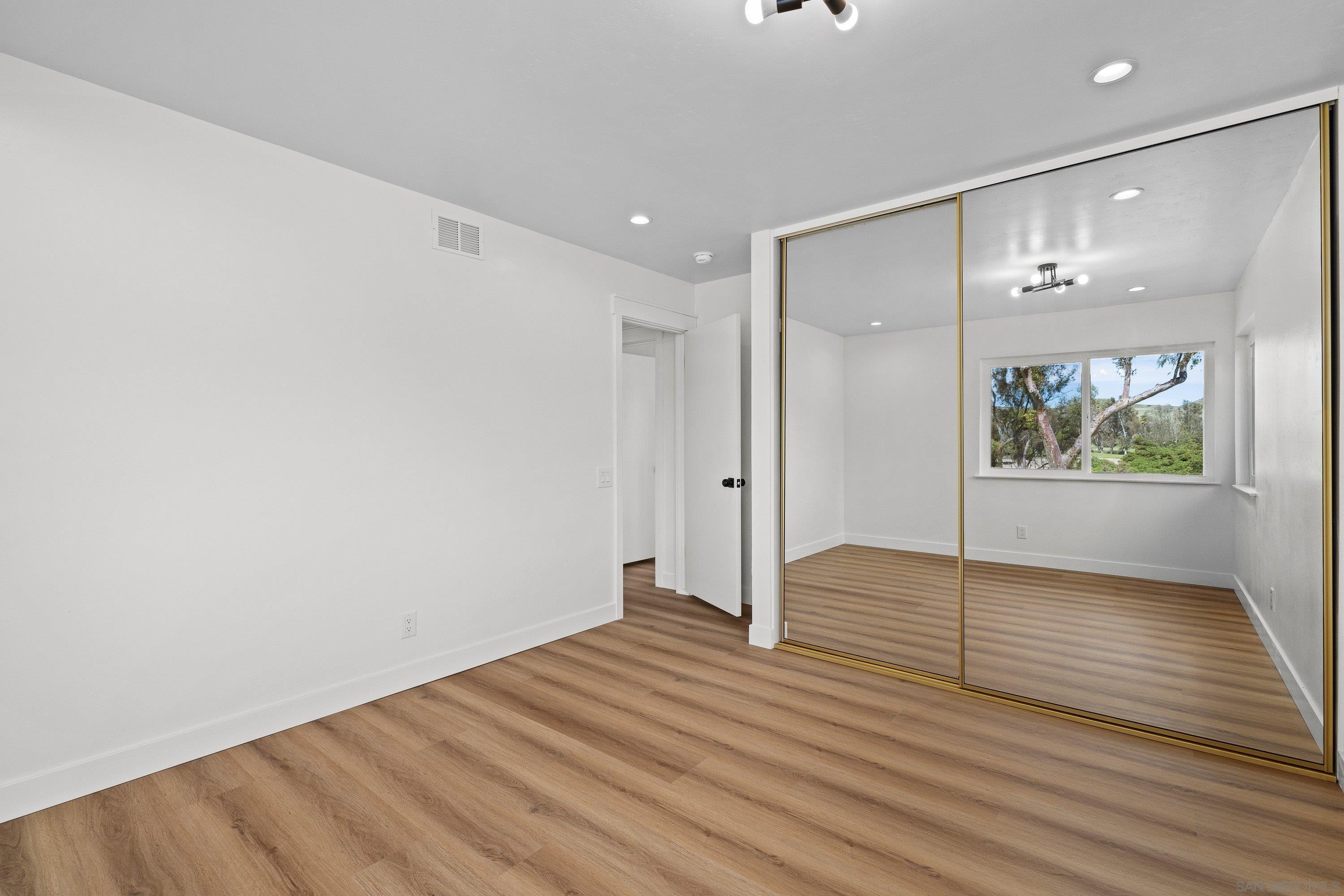 Detail Gallery Image 37 of 58 For 4422  Point Degada, Oceanside,  CA 92058 - 4 Beds | 2/1 Baths