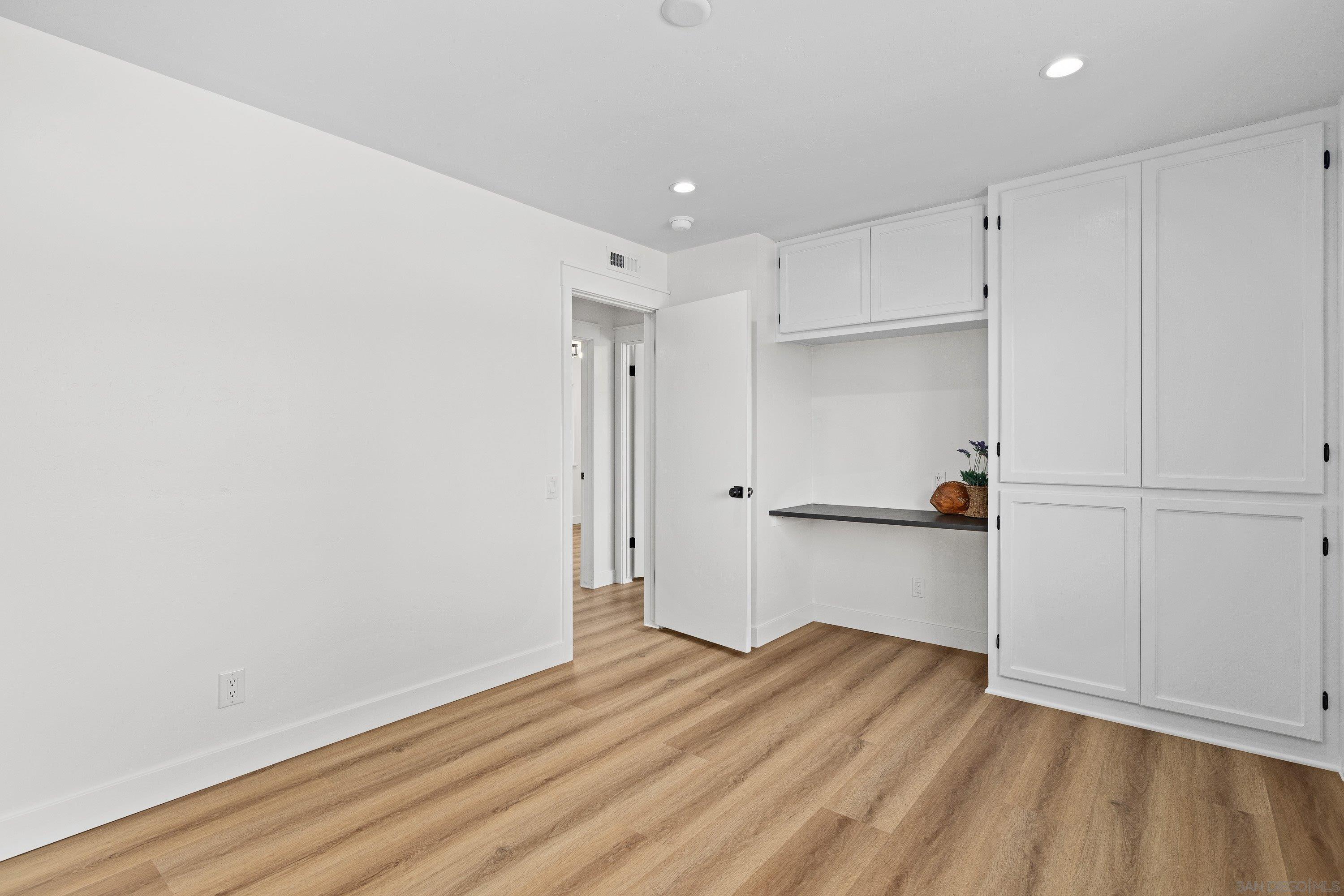 Detail Gallery Image 39 of 58 For 4422  Point Degada, Oceanside,  CA 92058 - 4 Beds | 2/1 Baths