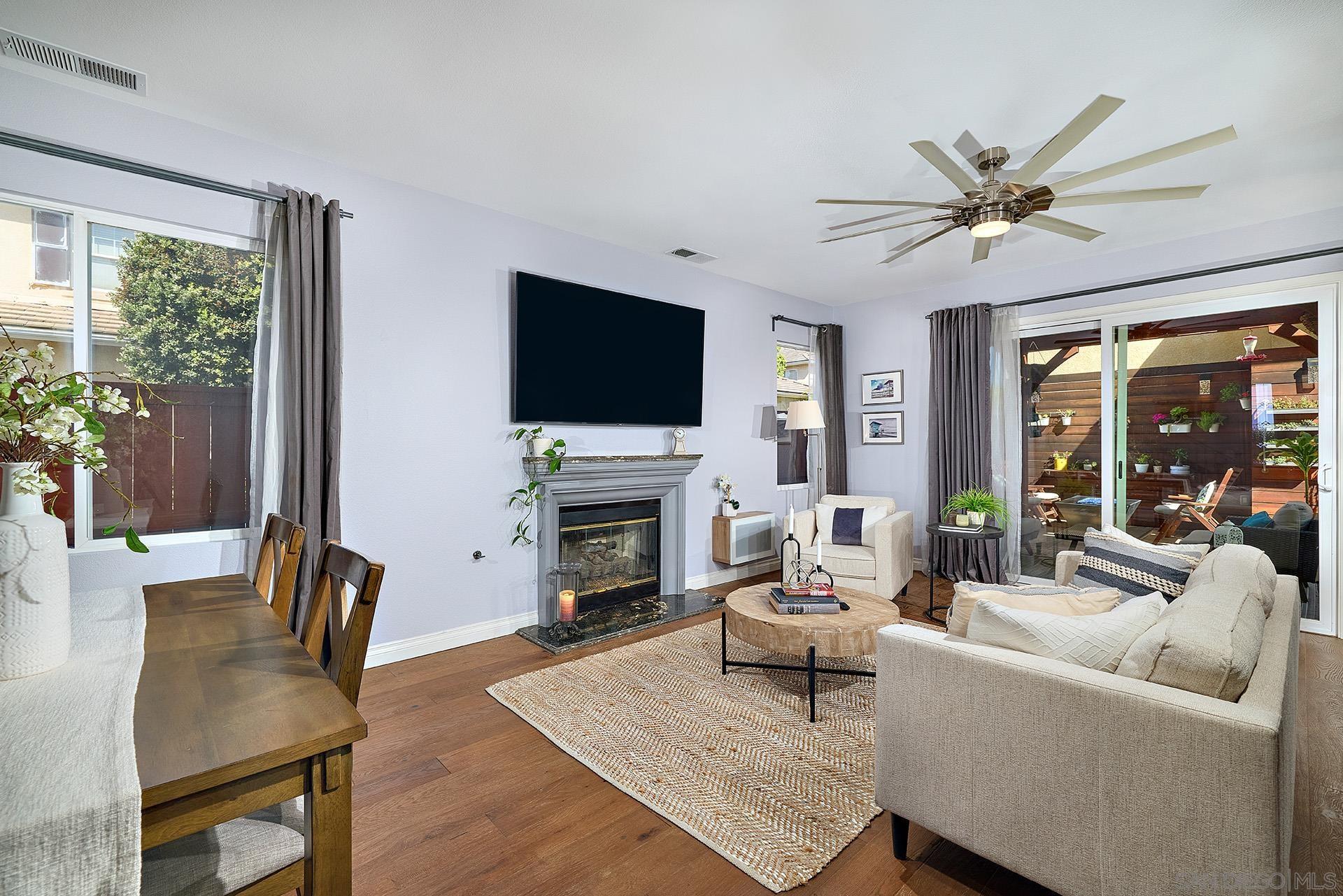 Detail Gallery Image 4 of 56 For 7354  Escallonia Ct, Carlsbad,  CA 92011 - 3 Beds | 2/1 Baths